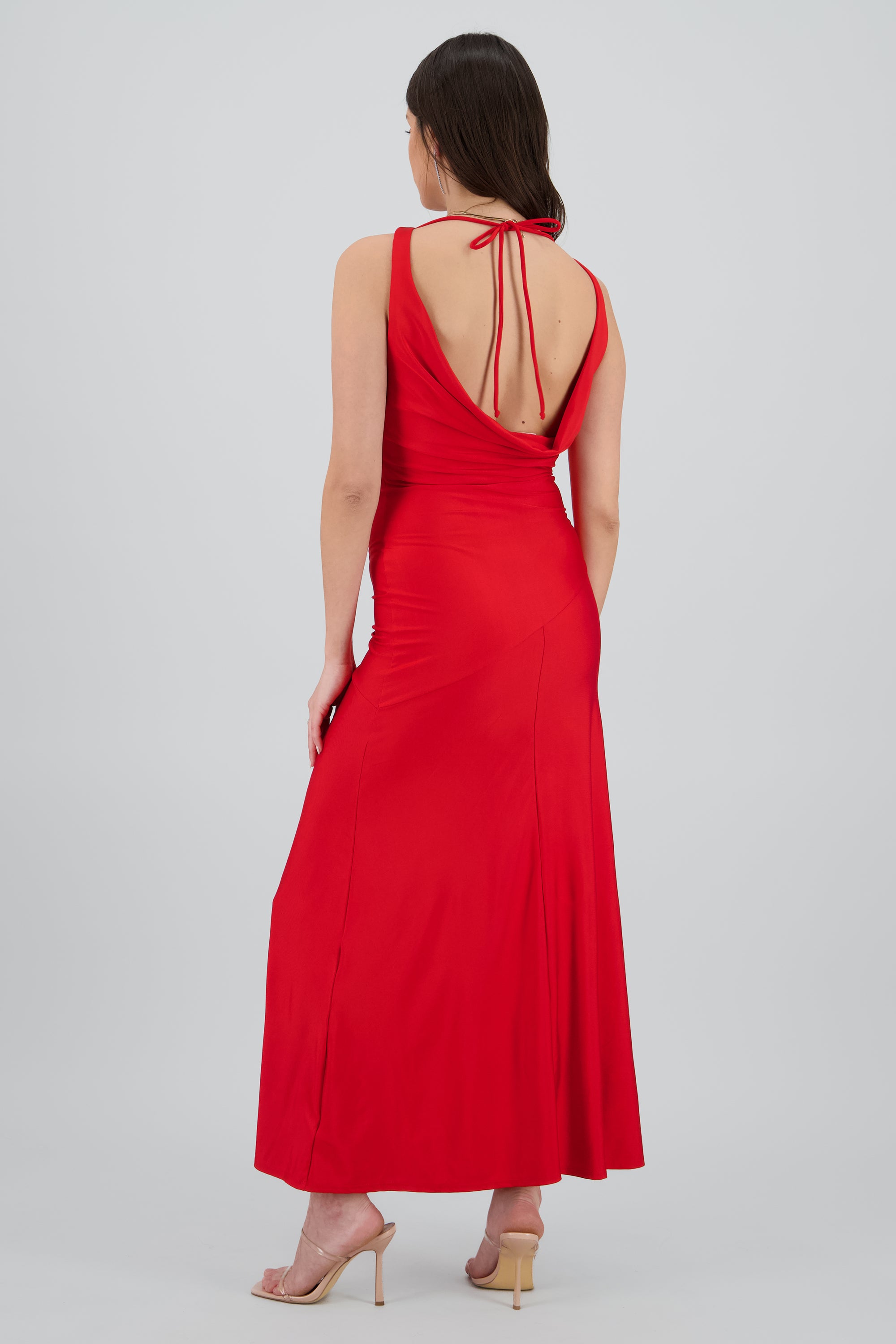 Vestido cuello cascada con detalle de espalda ROJO
