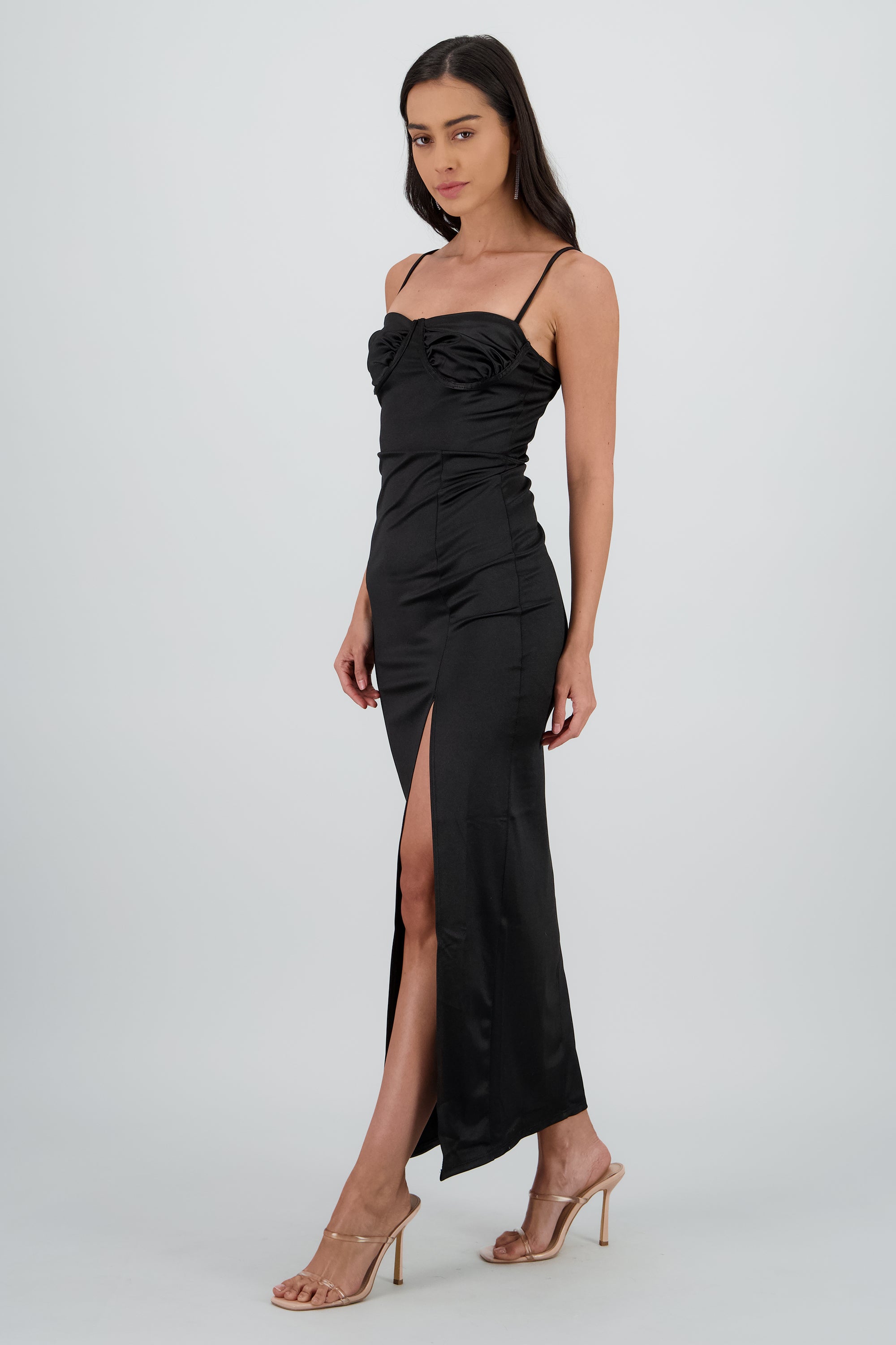 Vestido satin con copas tiras en espalda NEGRO