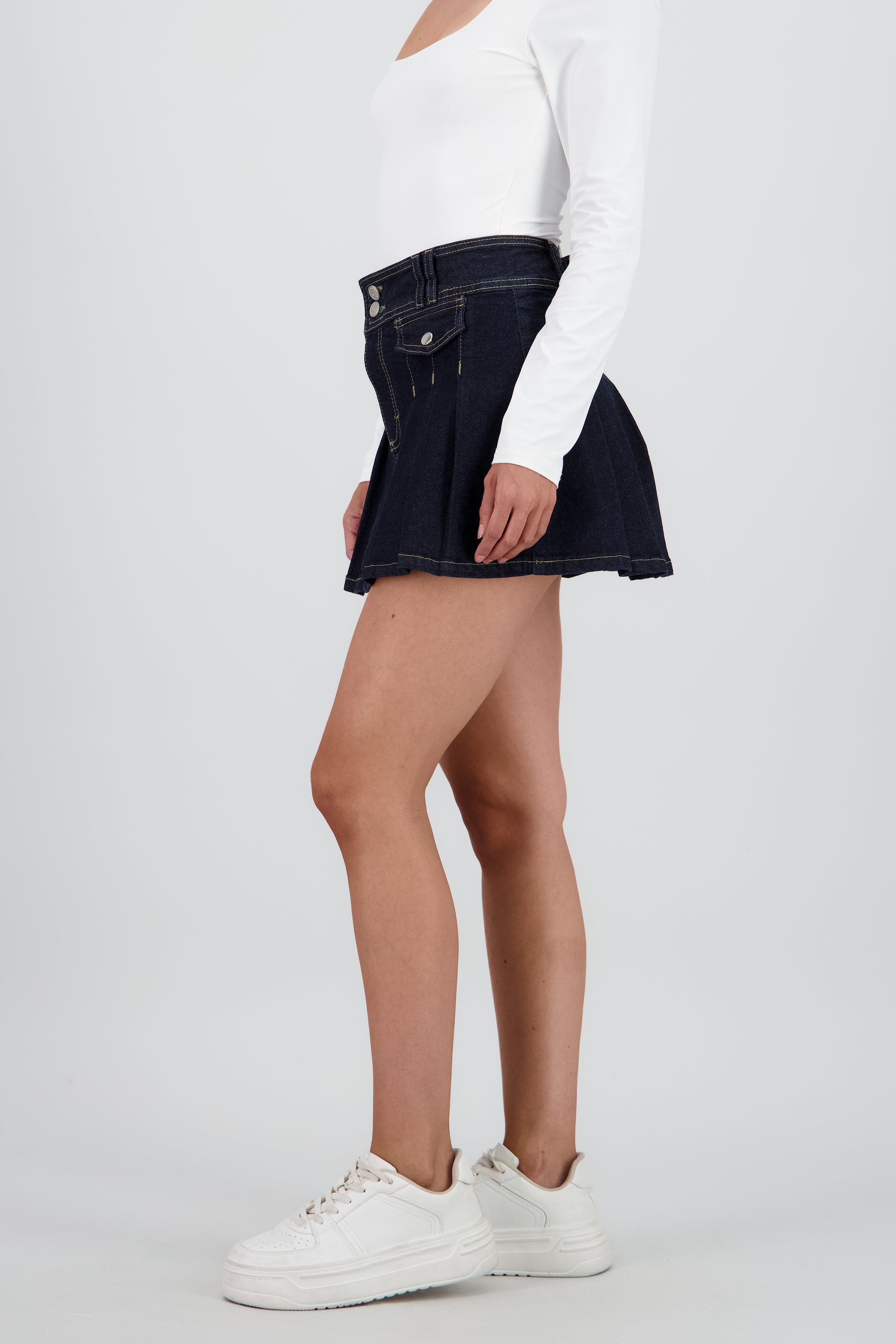 Falda short tableada bolsas INDIGO