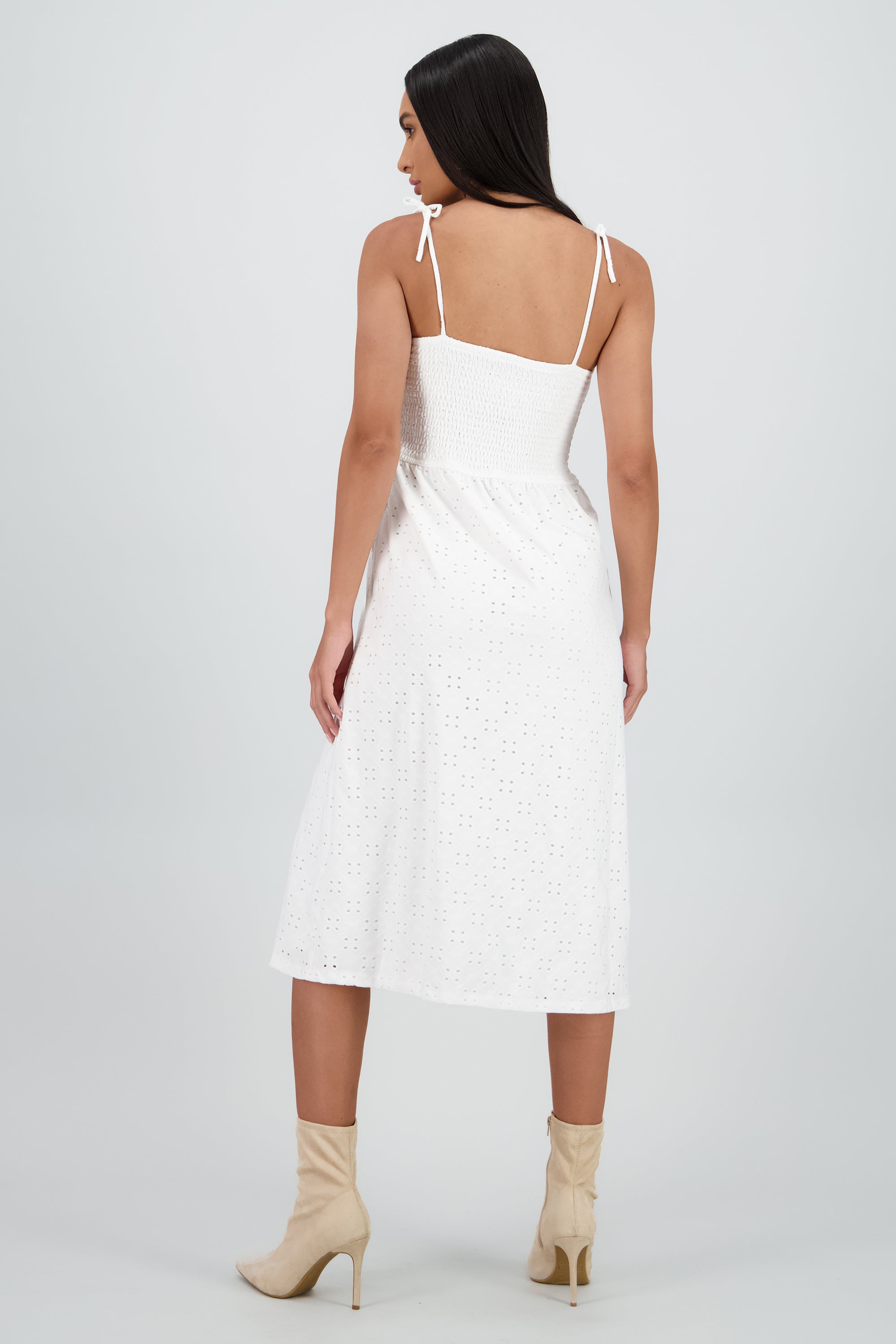 Vestido midi con smock BLANCO