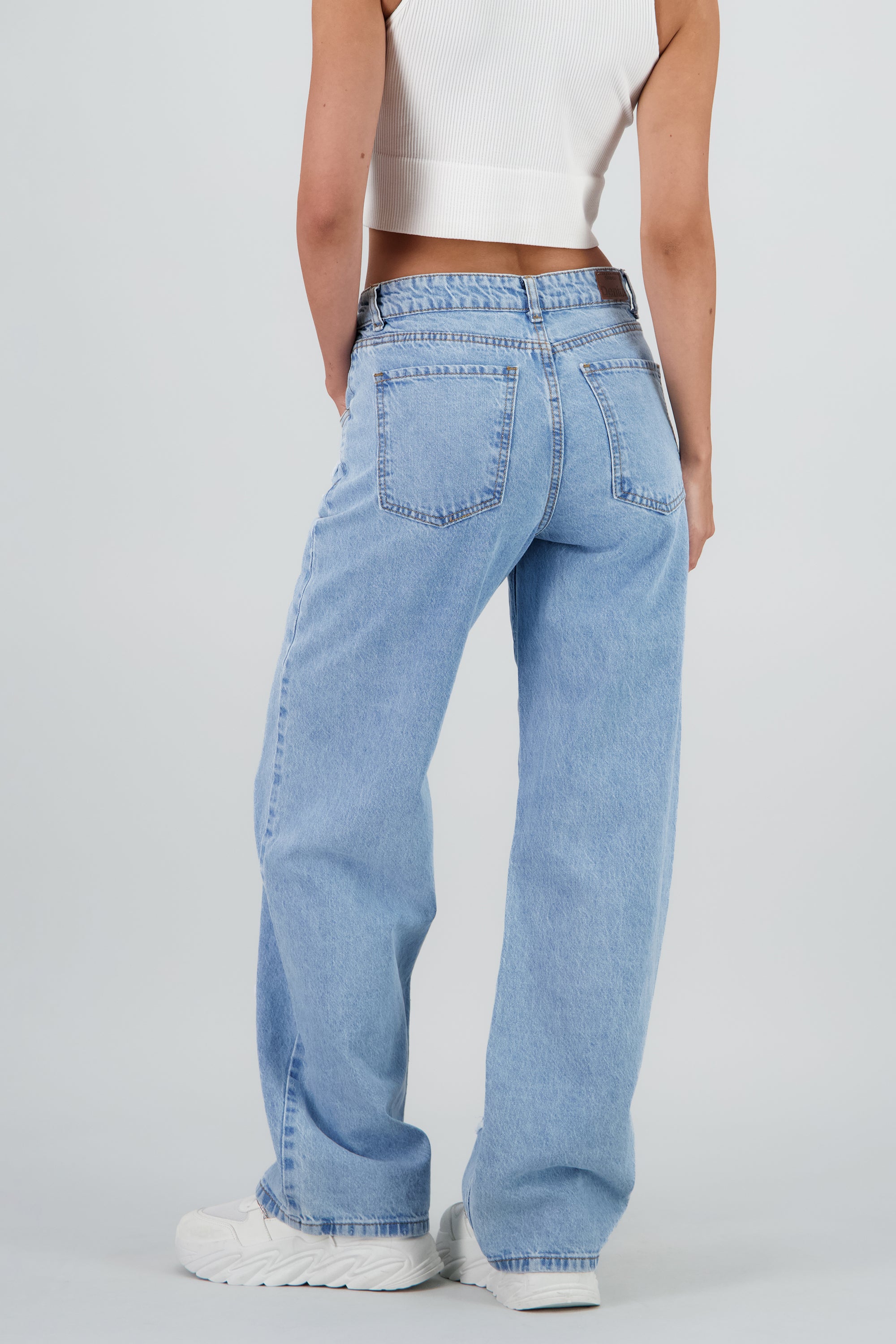 Jeans straight mariposas LIGHT WASH