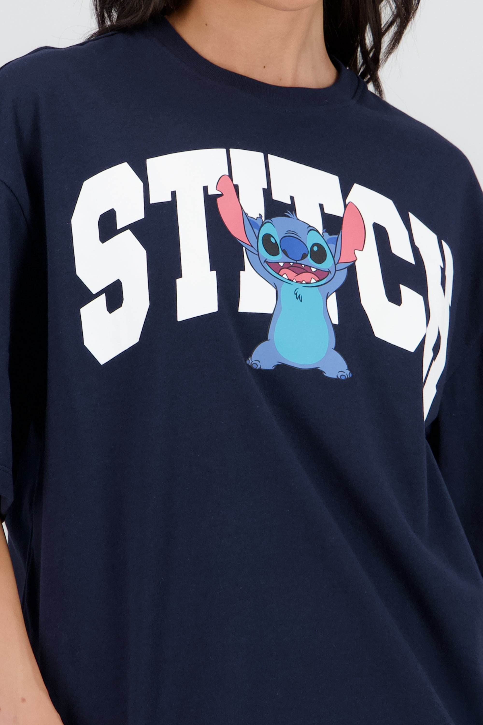 Playera over Stitch letras MARINO