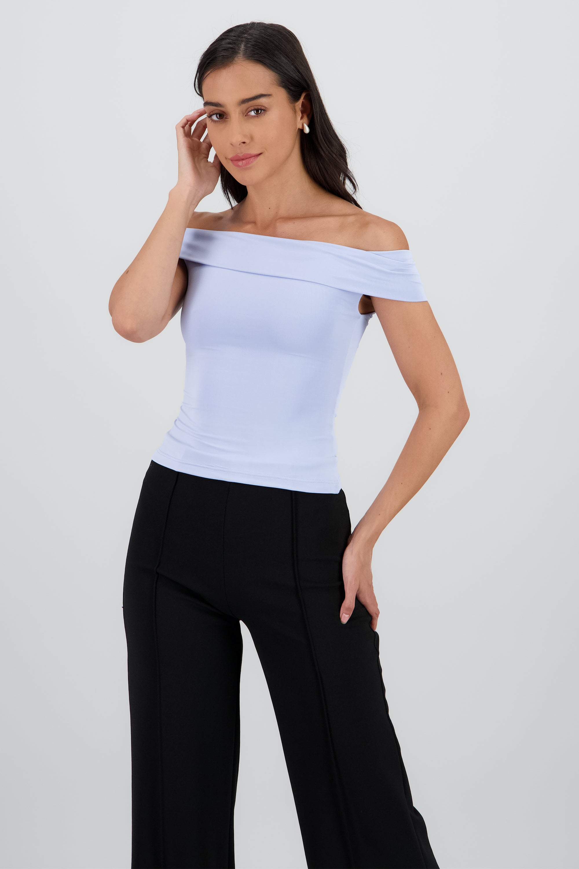 Top off shoulder caida cascada liso AZUL PASTEL