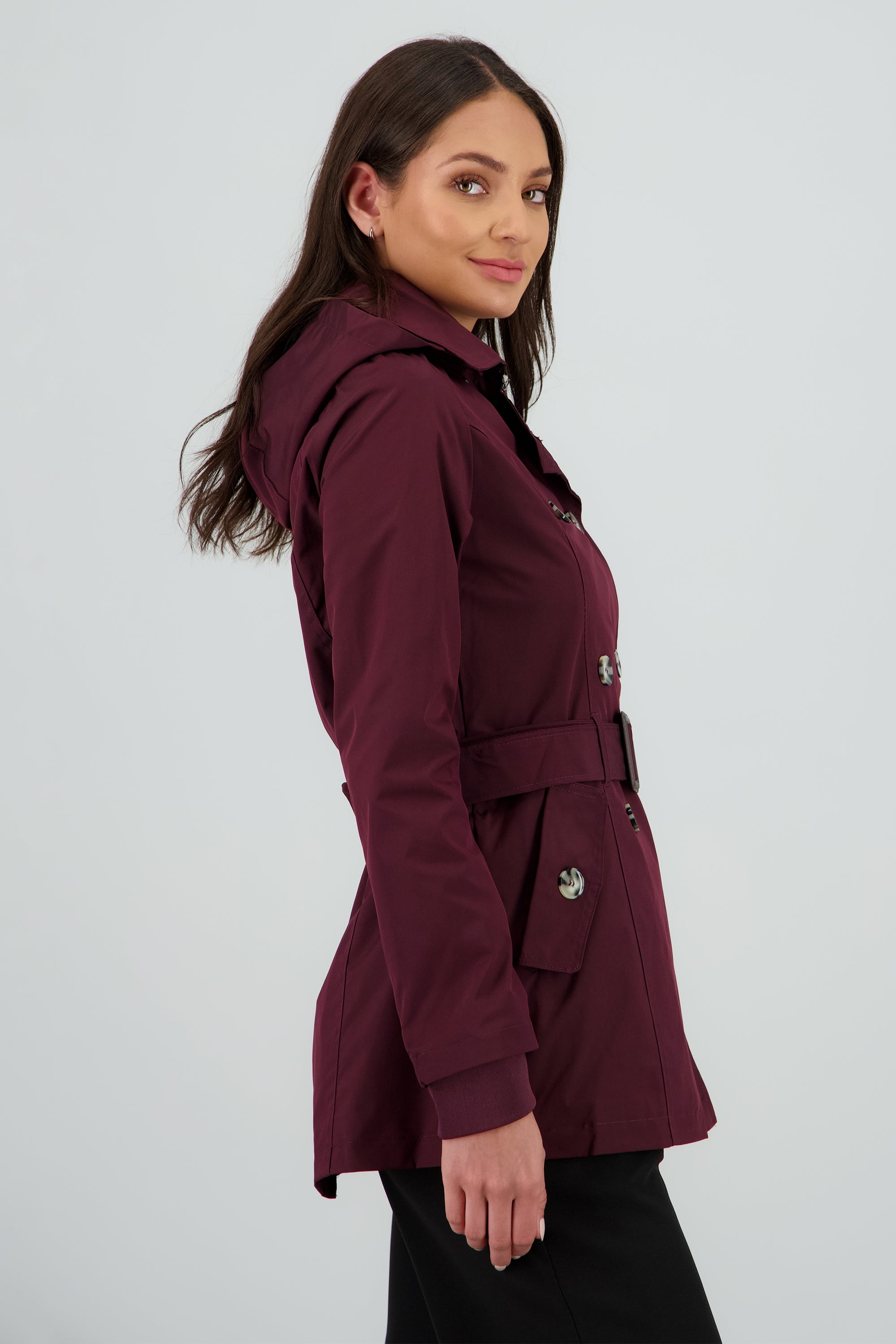 Gabardina con gorro UVA