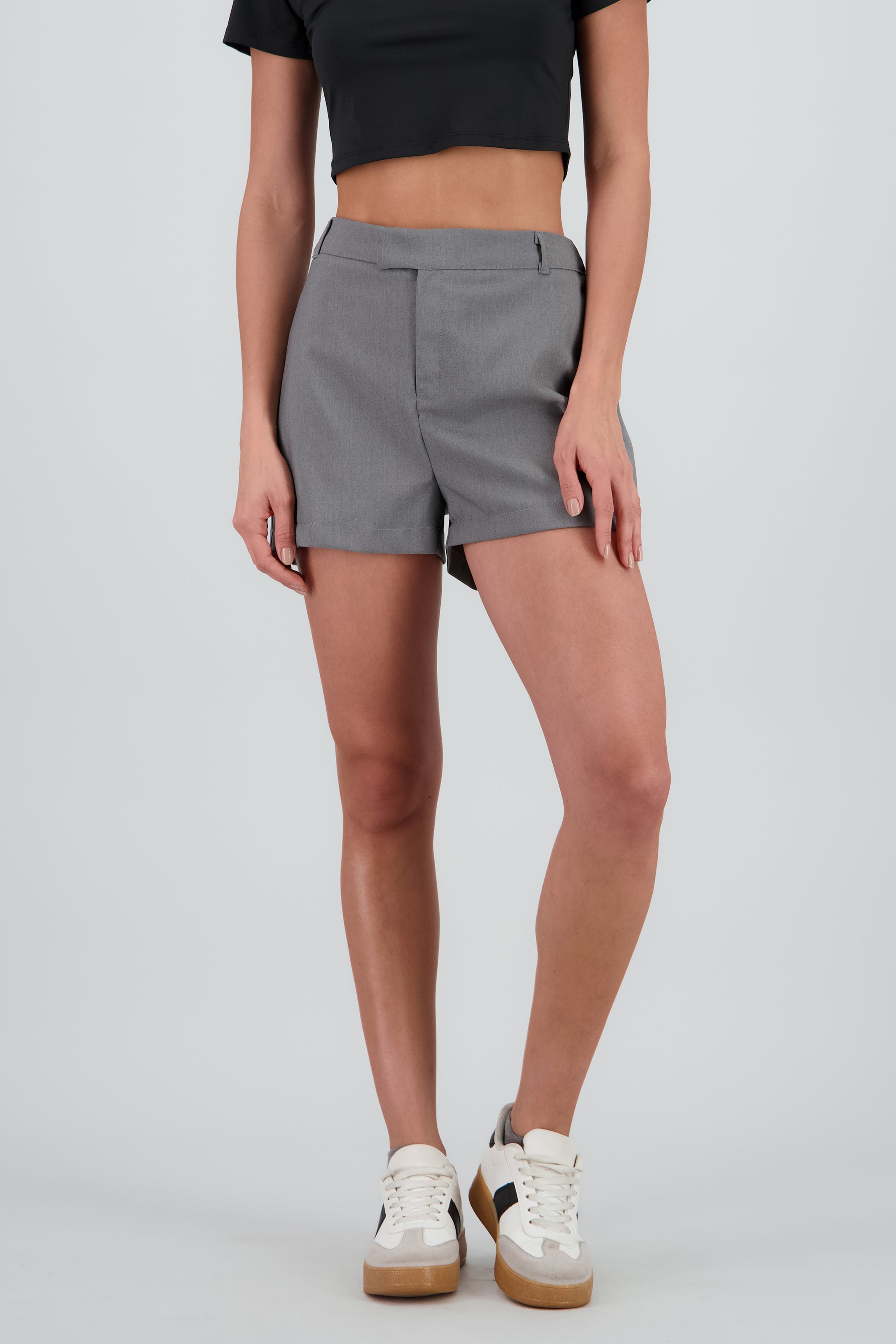 Shorts mini detalle pretina cruzada GRIS