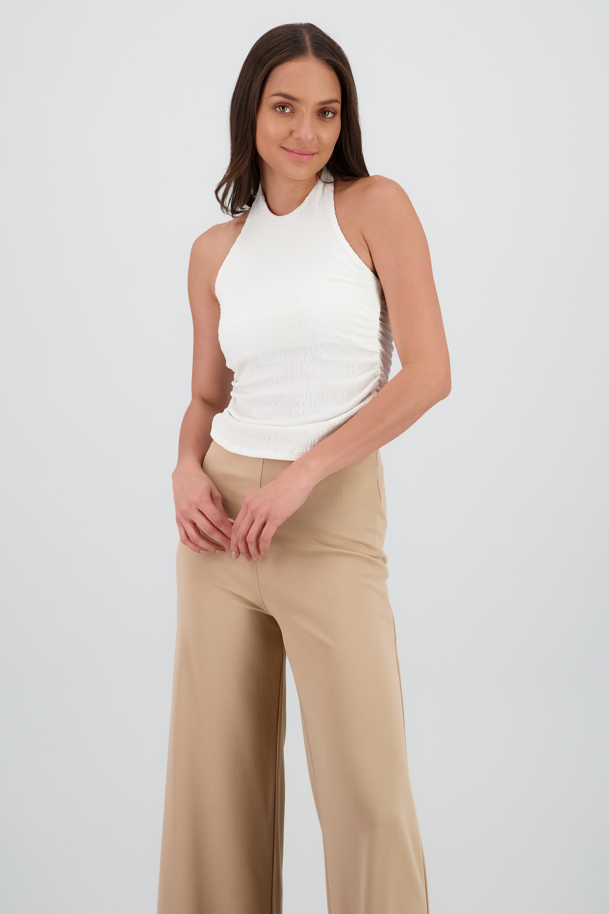 Top halter detalle textura BLANCO