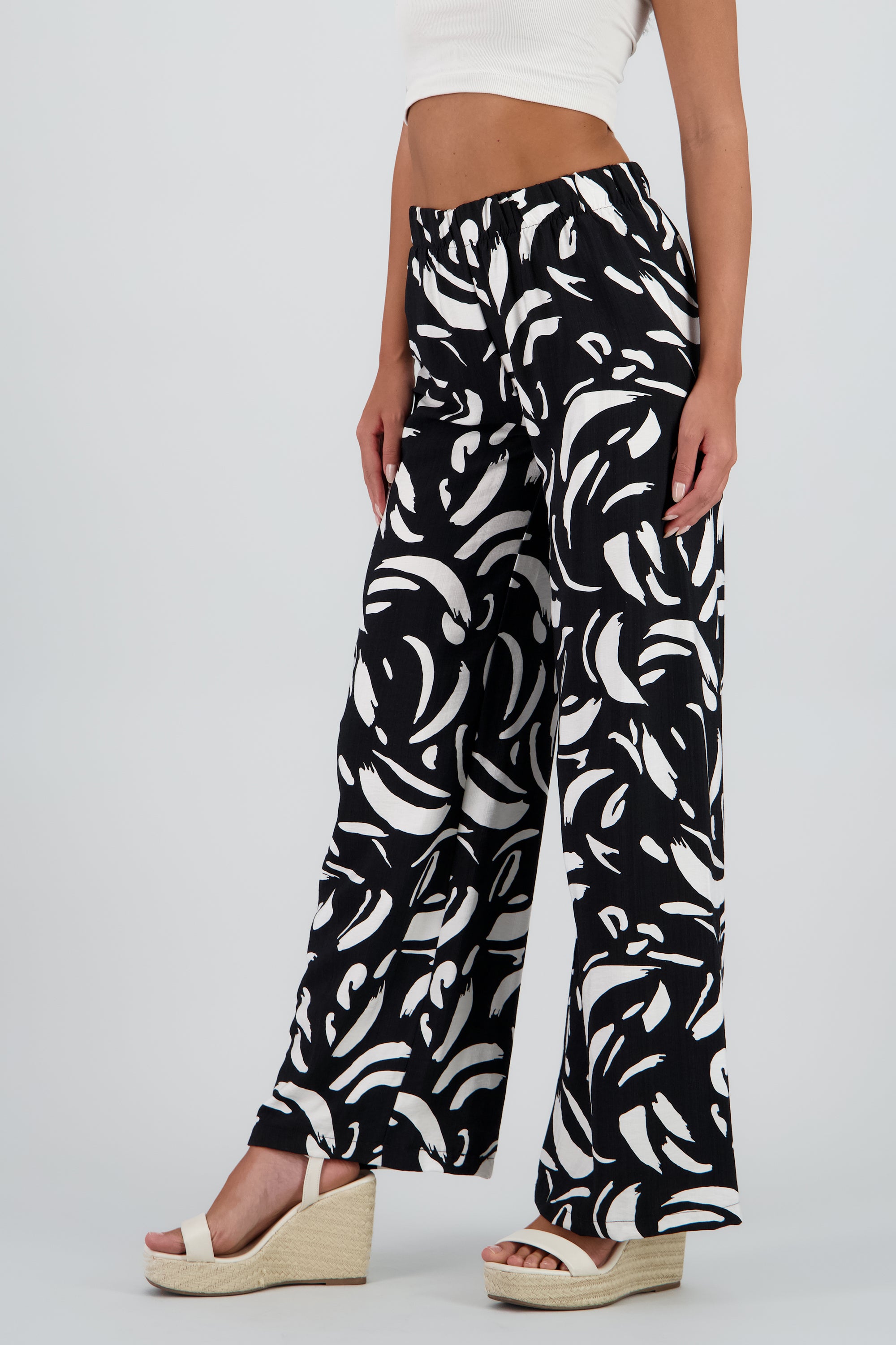 Pantalon amplio estampado NEGRO COMBO