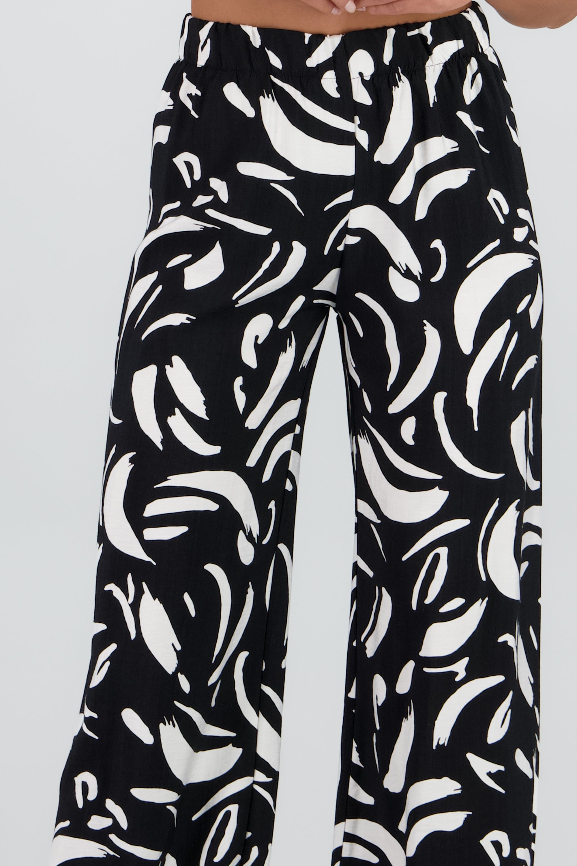 Pantalon amplio estampado NEGRO COMBO