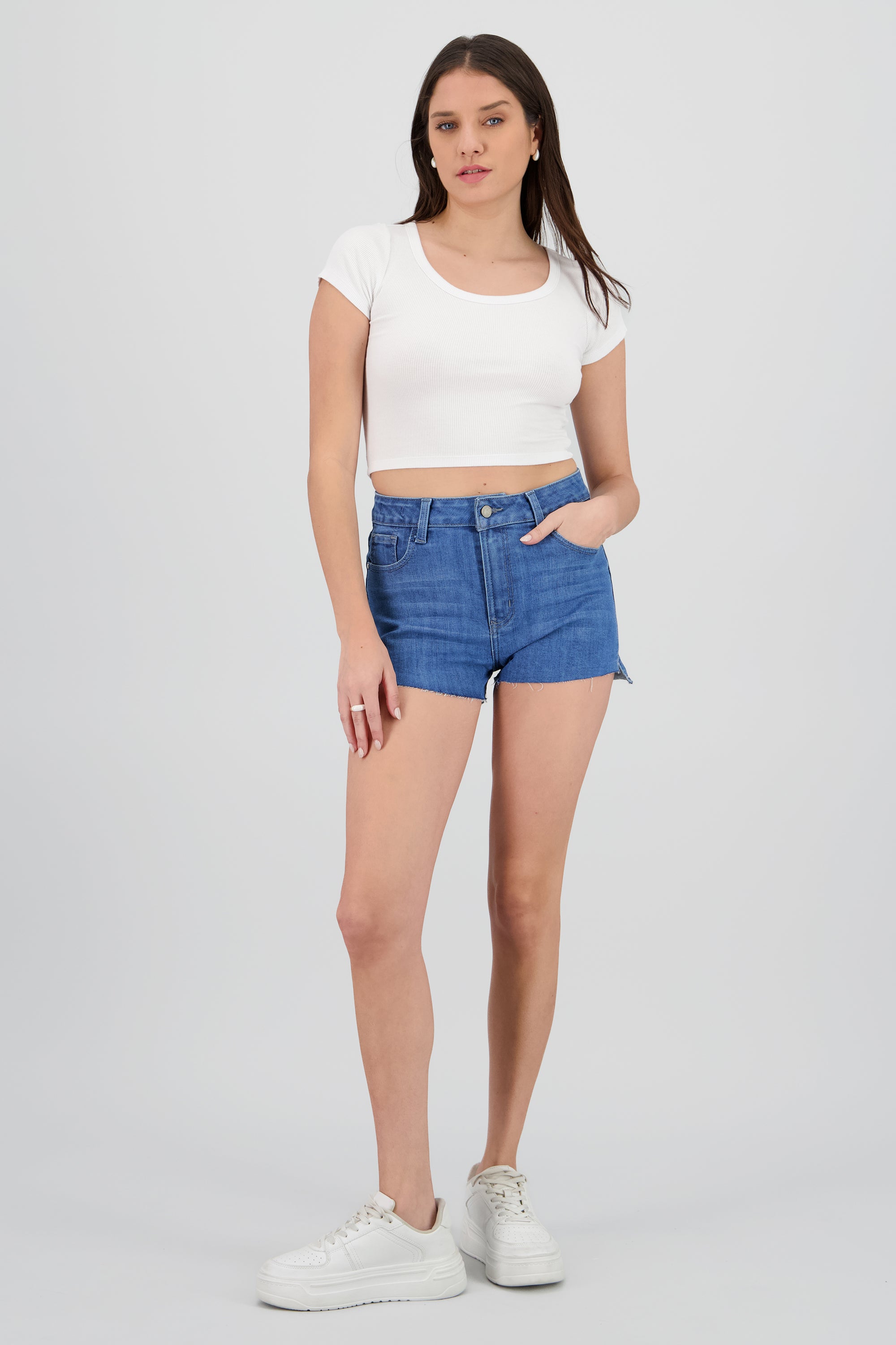Mini short desgaste asimétrico MEDIUM WASH