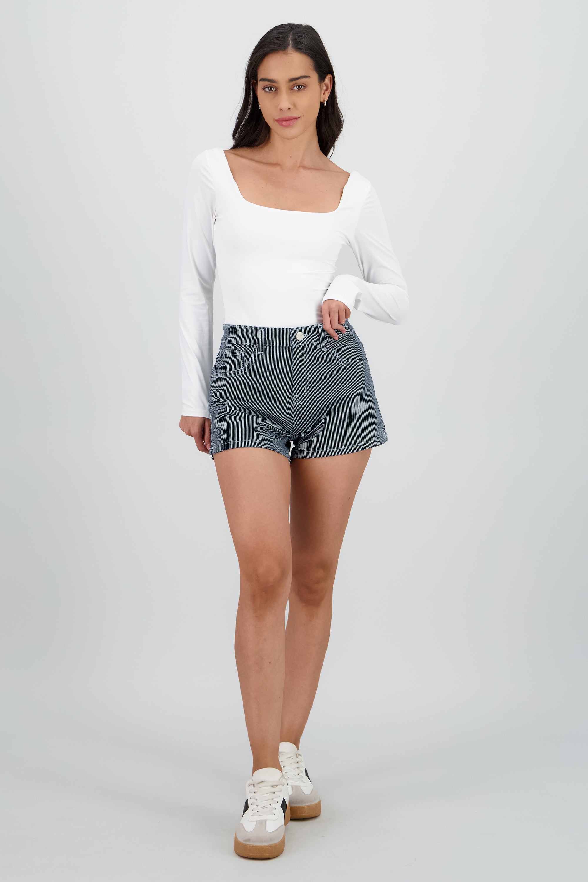 Denim short lineas DARK WASH