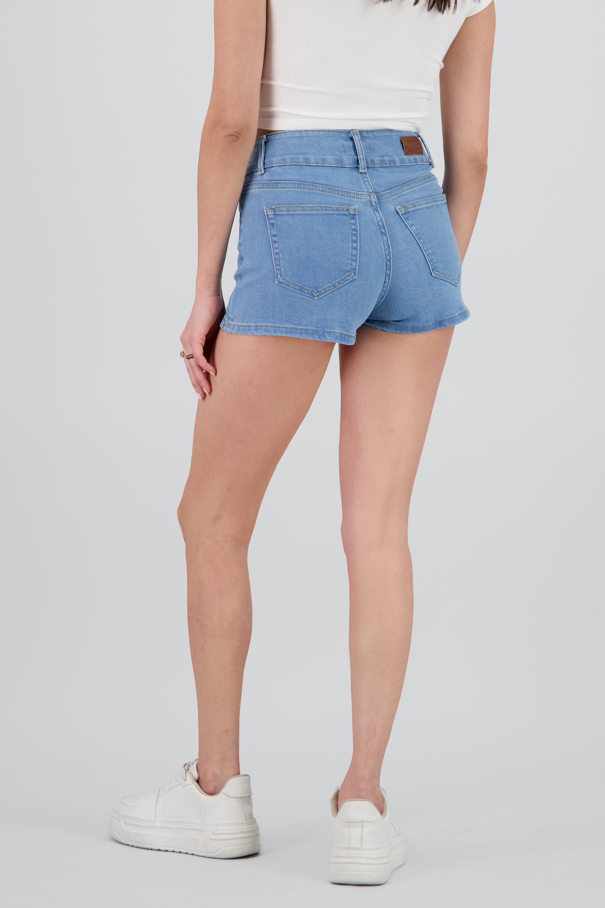 Mini short doble botón LIGHT WASH