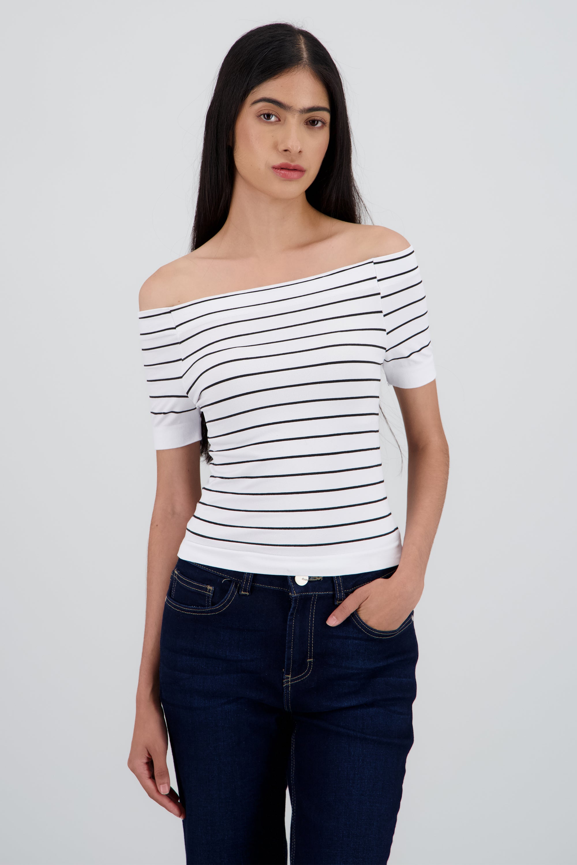 Top rayas off shoulder BLANCO COMBO