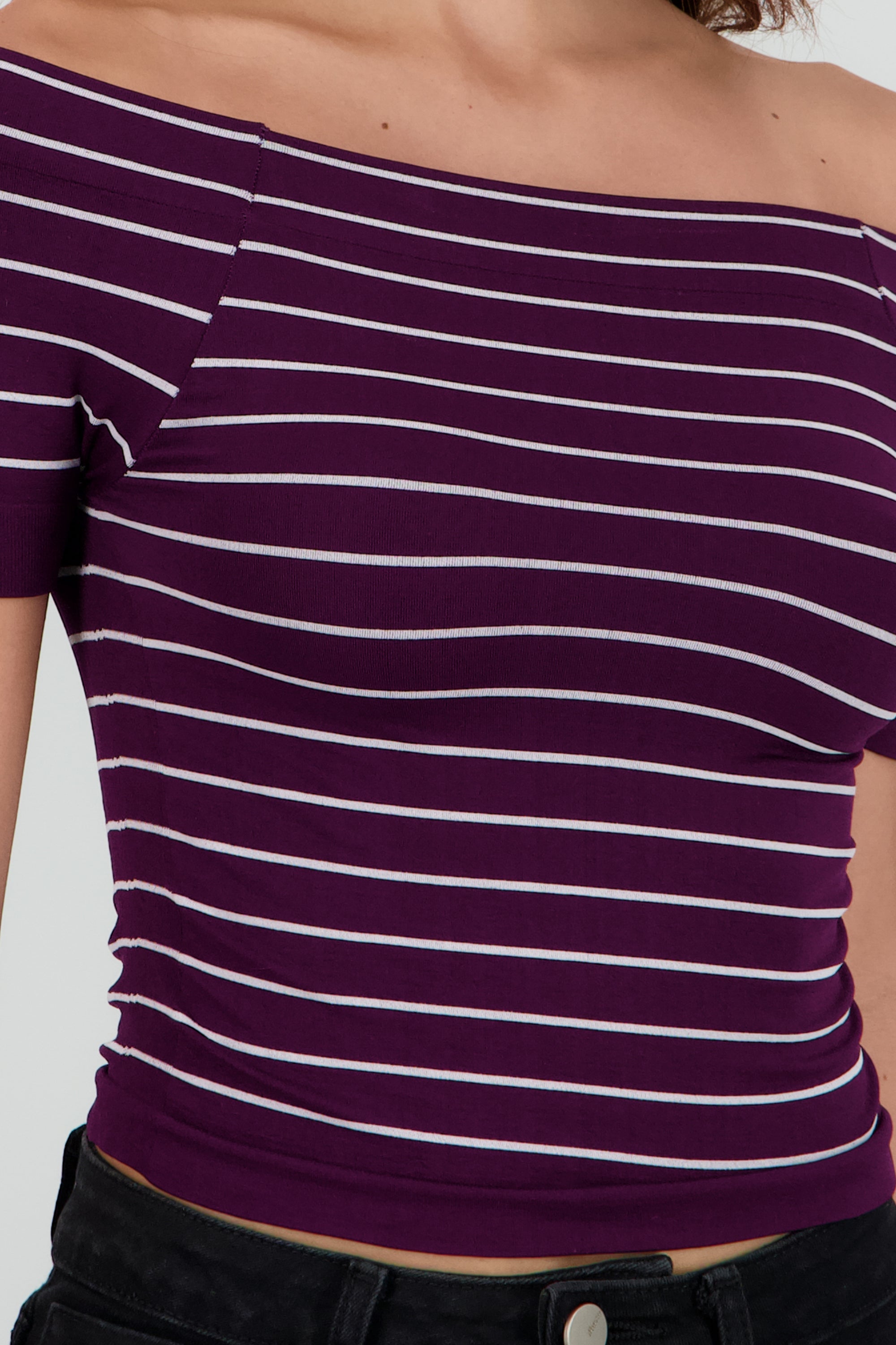 Top rayas off shoulder CIRUELA