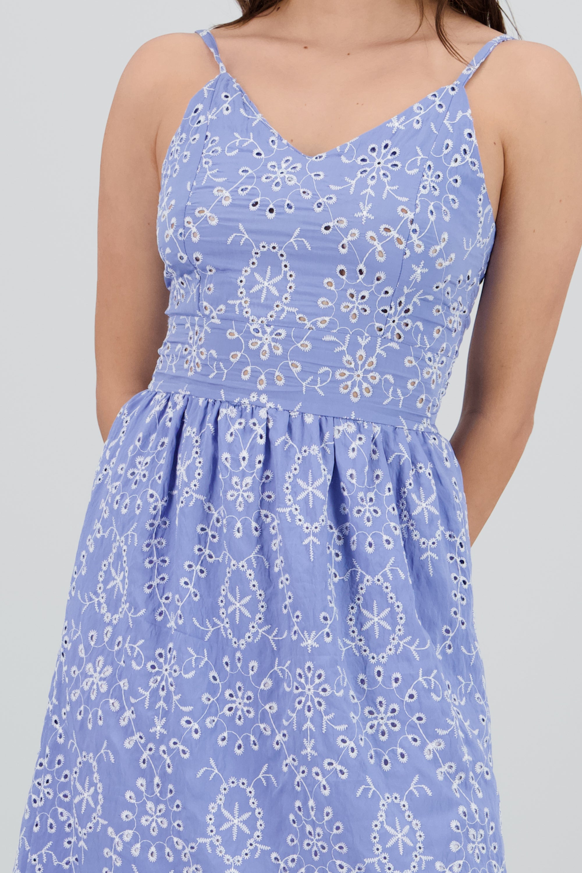 Vestido maxi tirantes eyelet AZUL CIELO