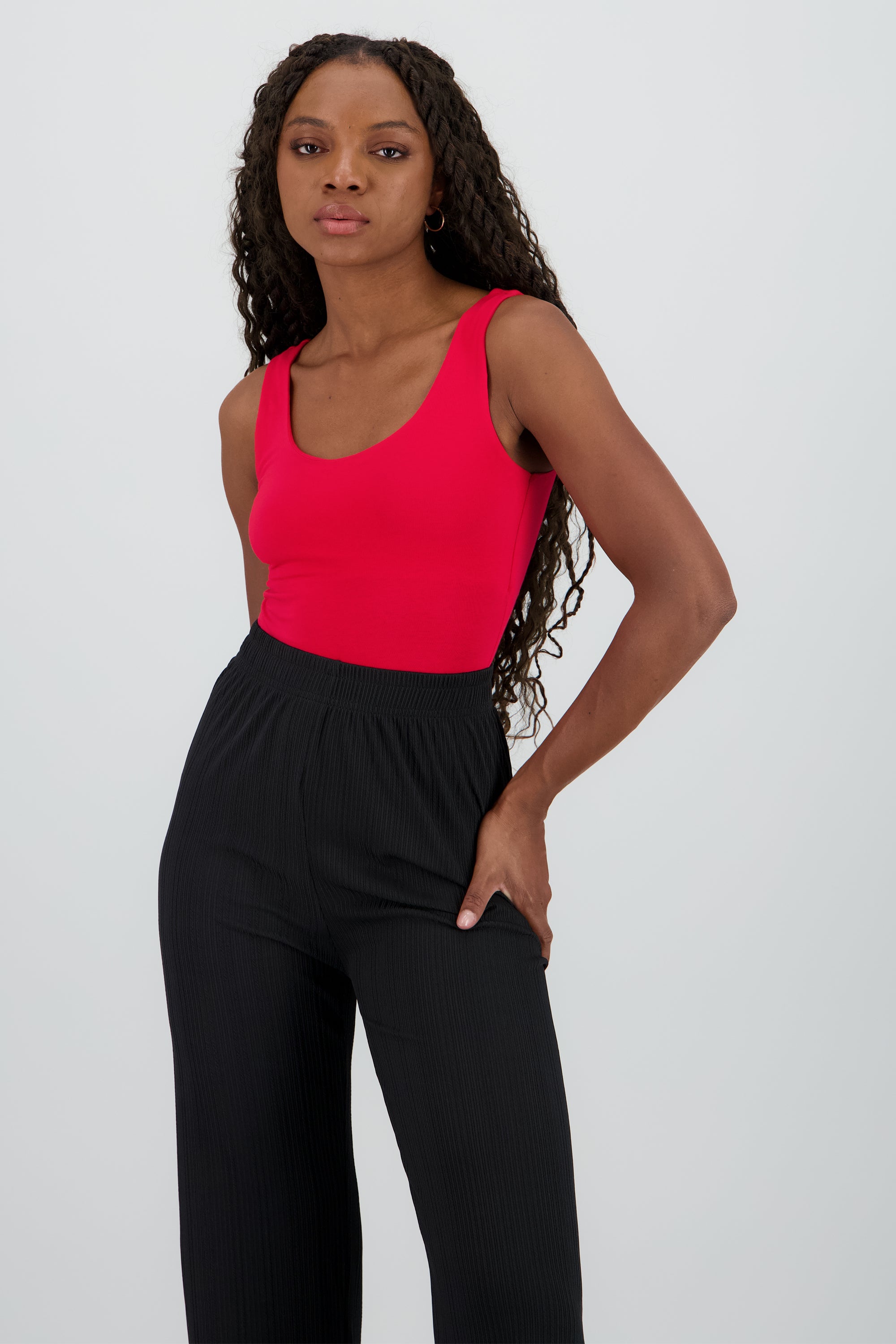 Body liso tirantes escote redondo ROJO