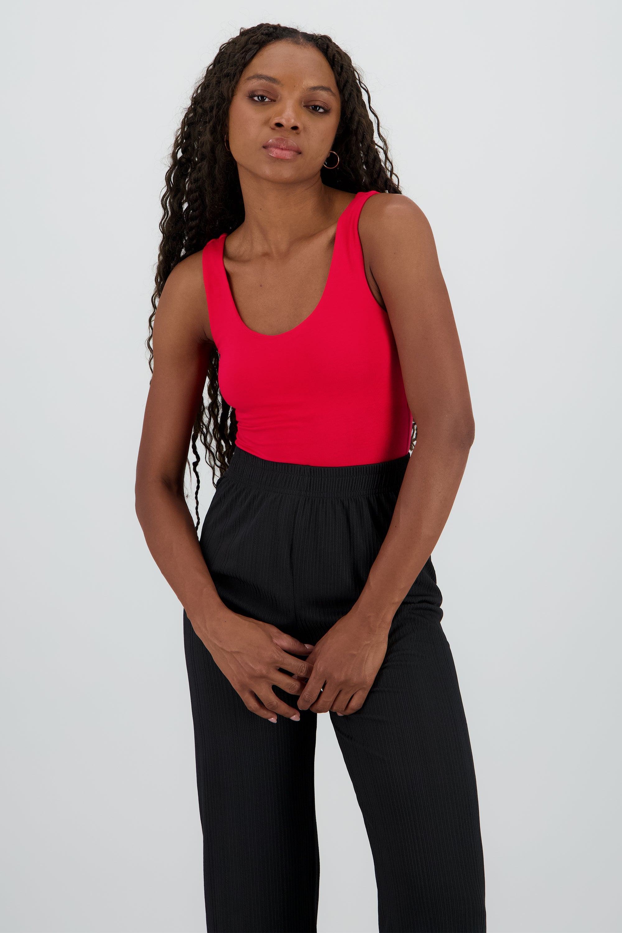 Body liso tirantes escote redondo ROJO