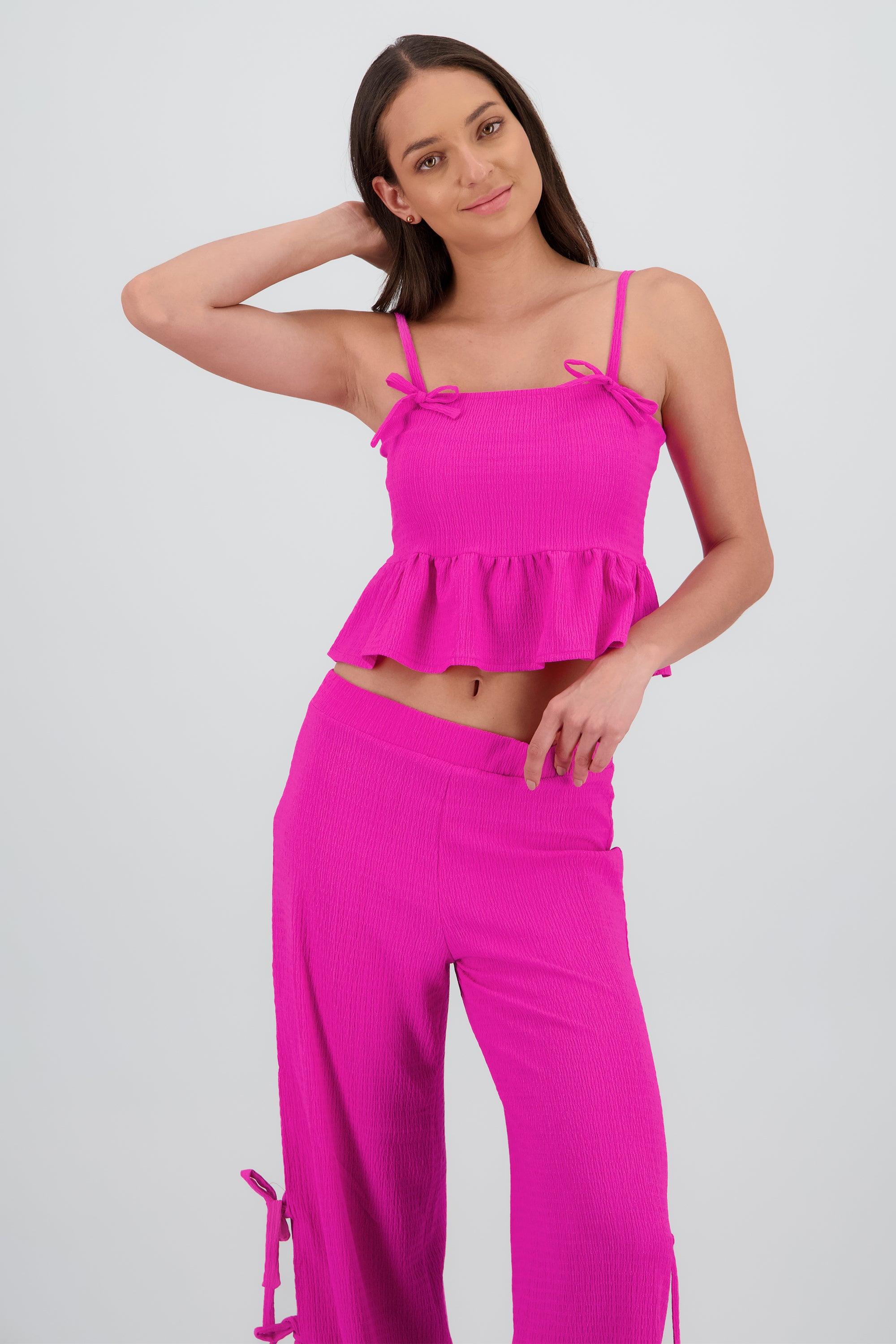Top tirantes moños detalle textura ROSA