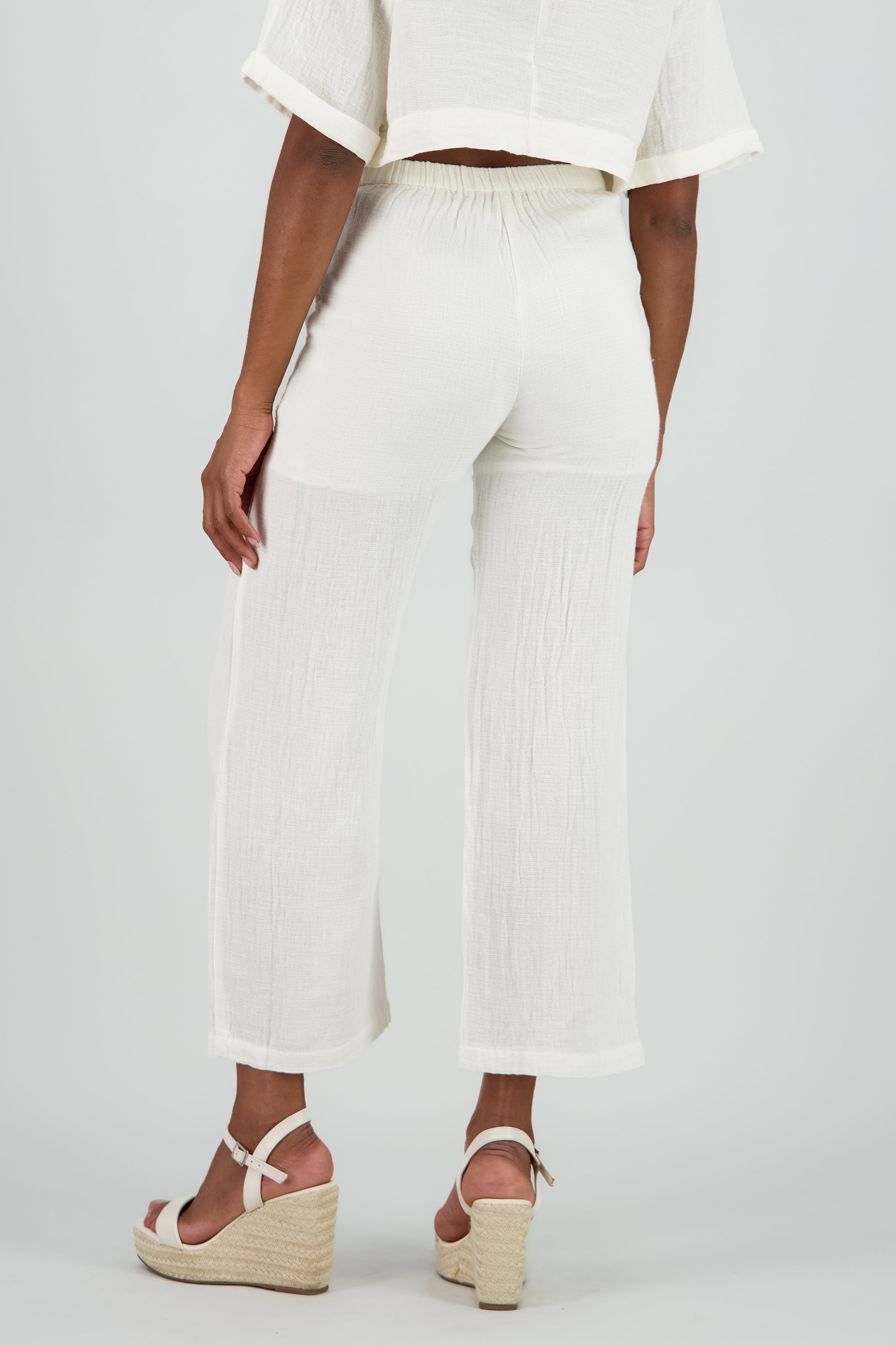 Pantalon detalle bordado ROJO COMBO