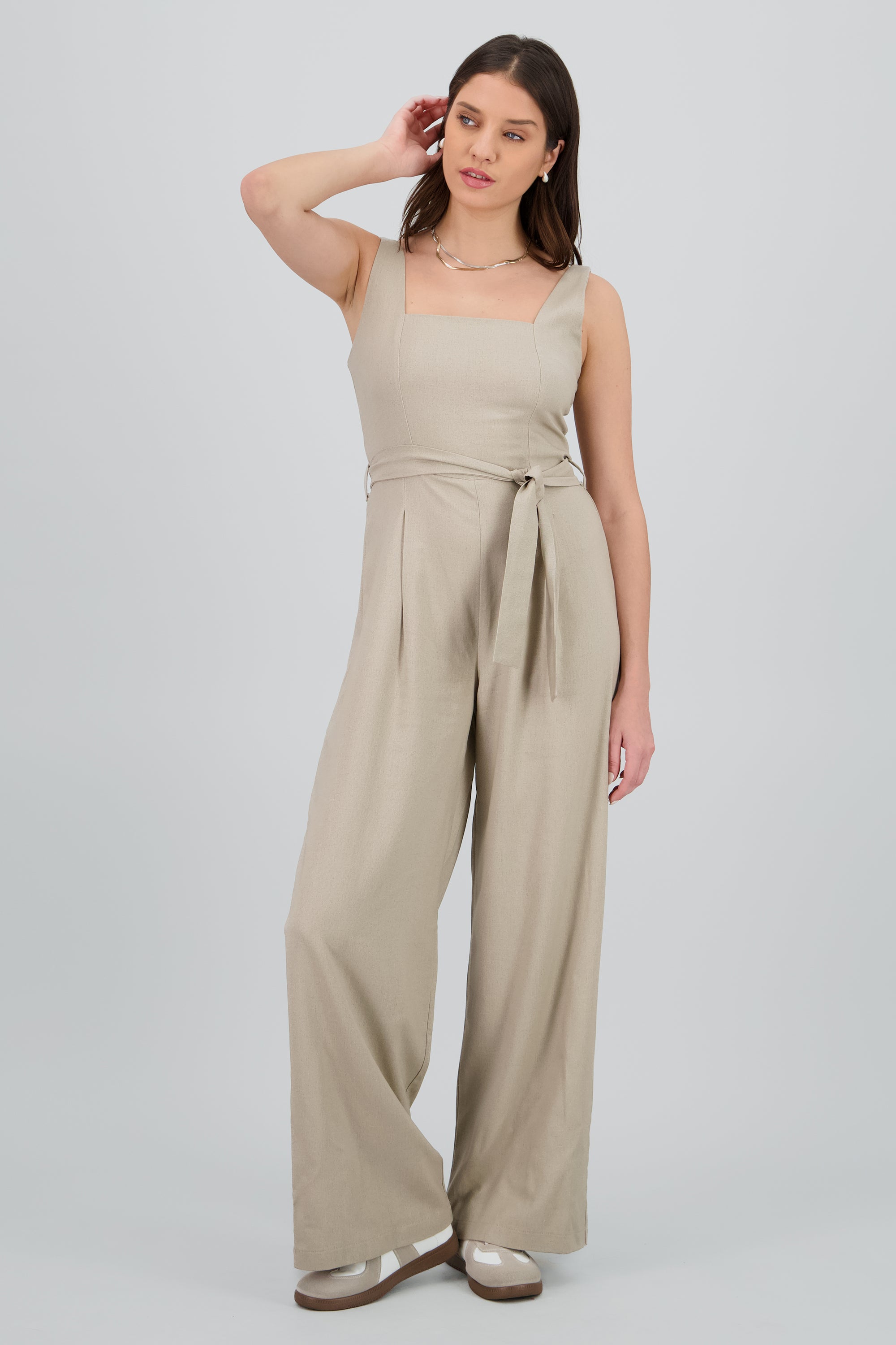 Jumpsuit tirantes gruesos detalle lazo ARENA