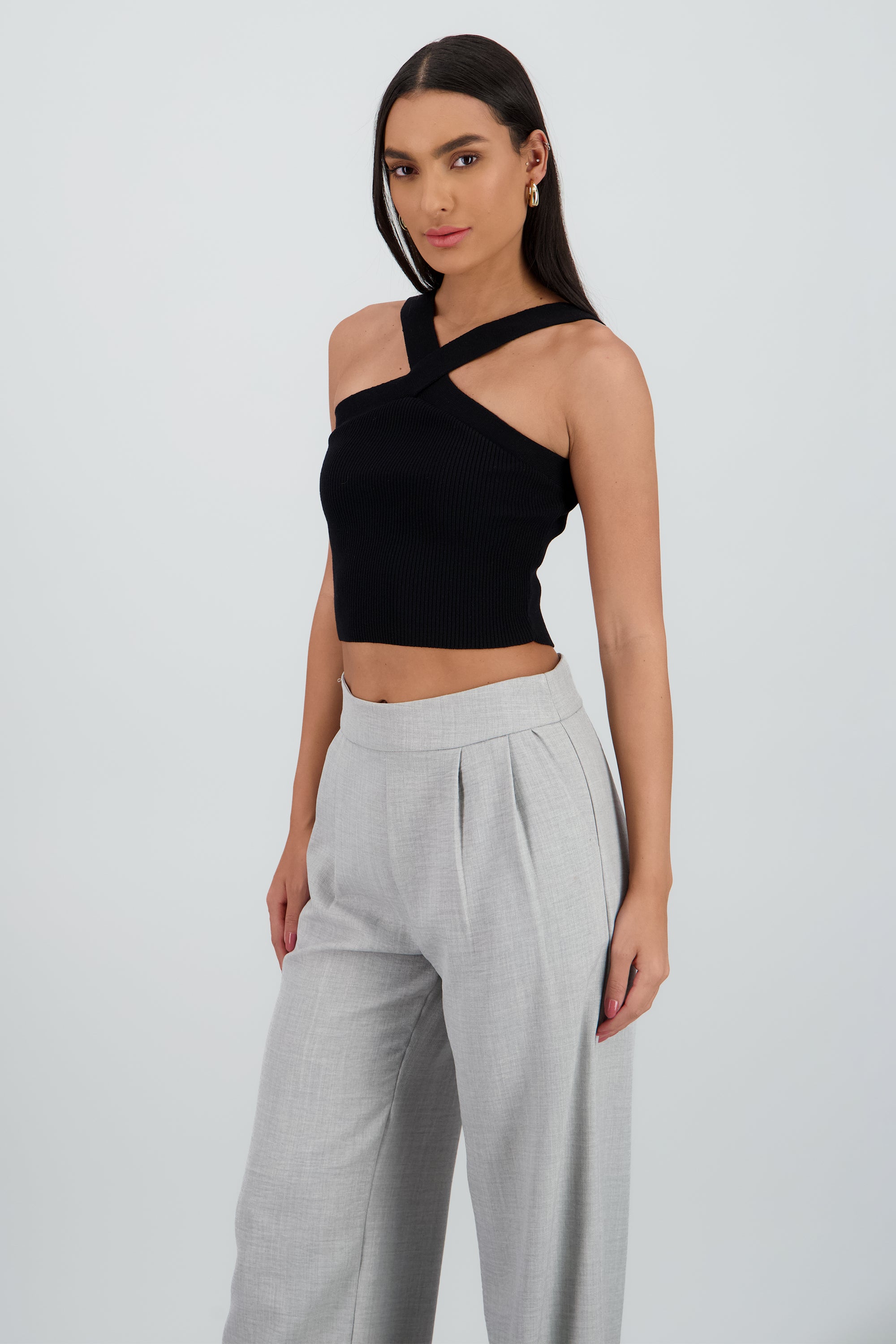 Top crop tejido cruzado NEGRO