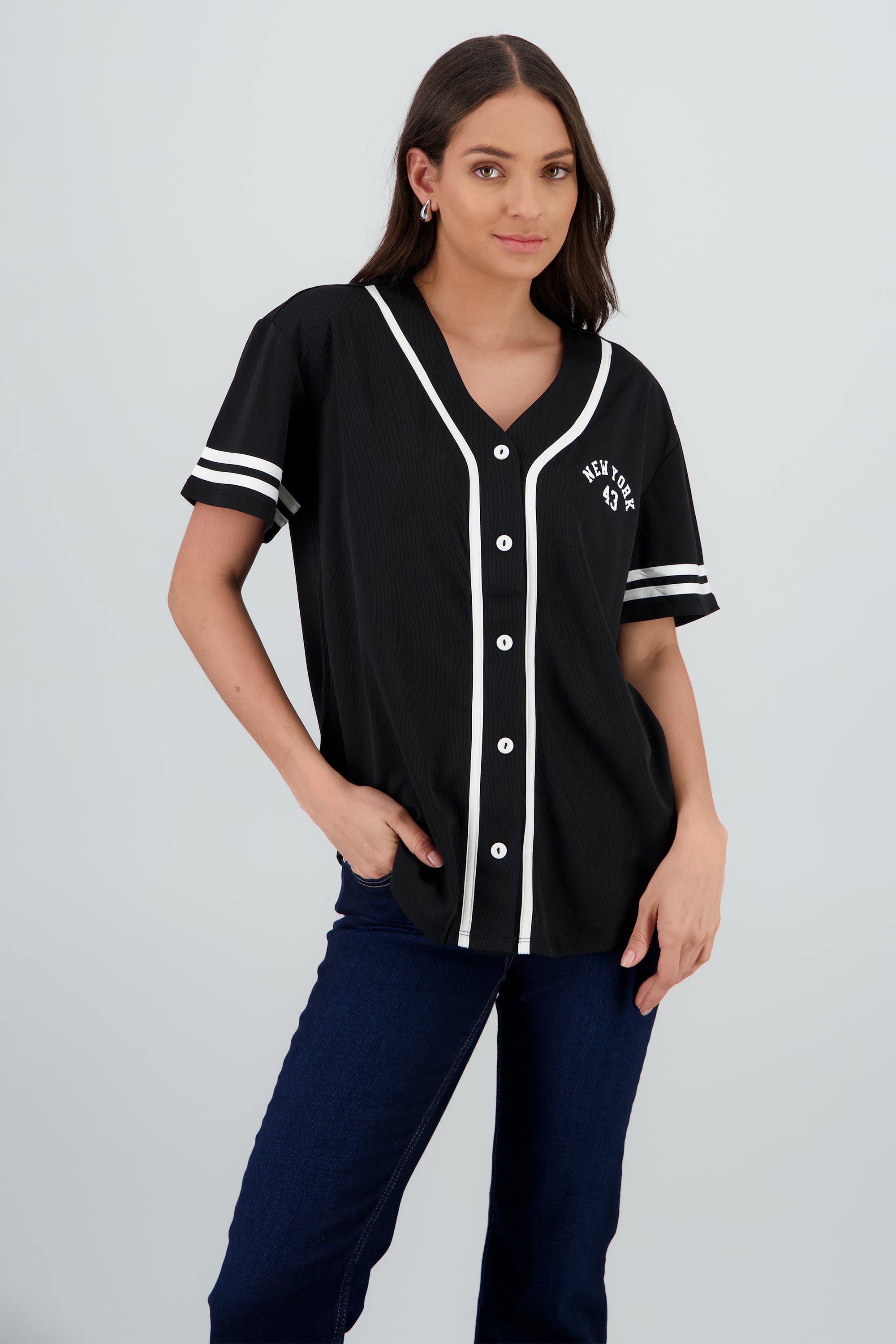 Playera jersey estampado contraste NEGRO COMBO