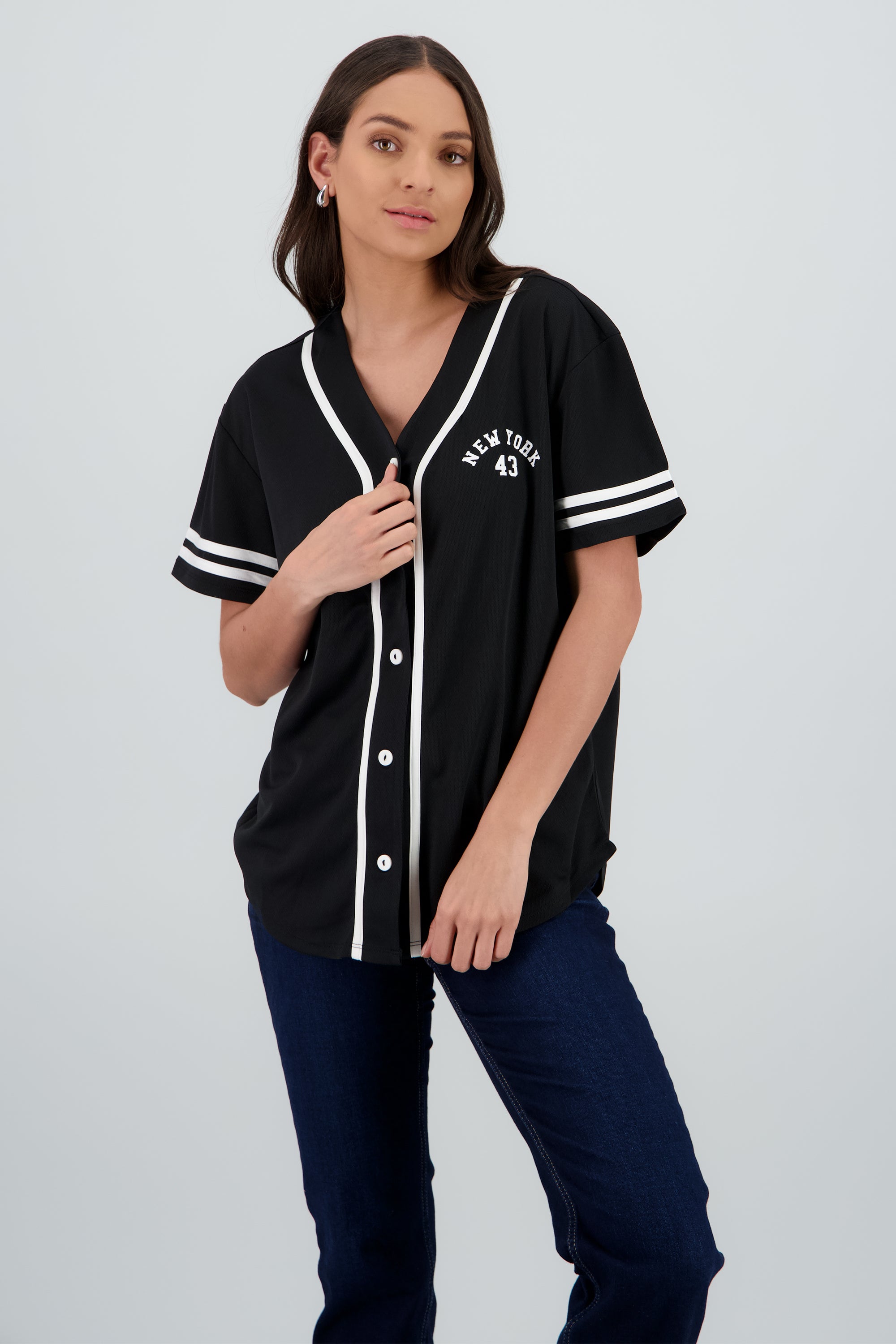 Playera jersey estampado contraste NEGRO COMBO