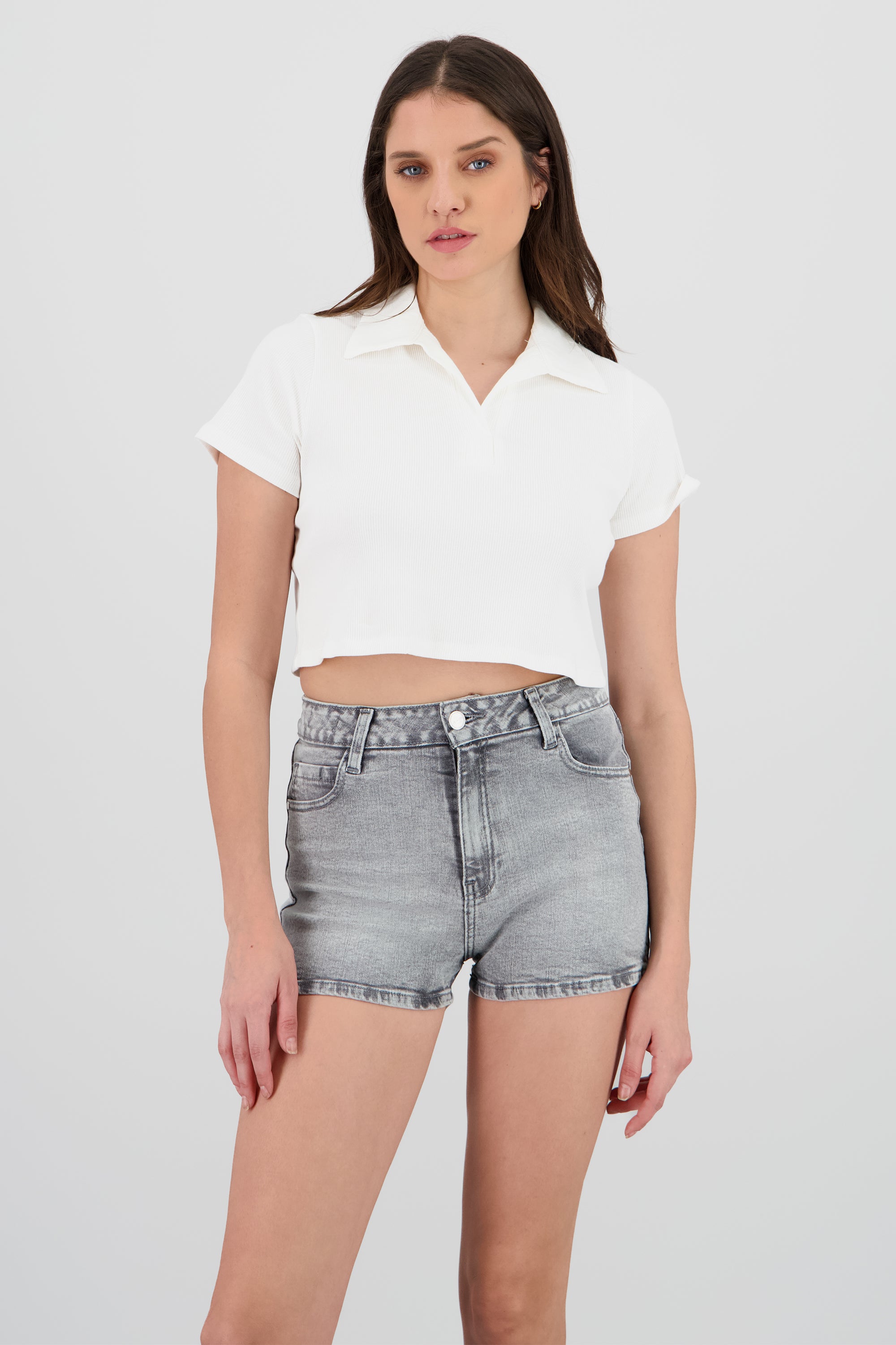 Top boxy rib con cuello polo CREMA