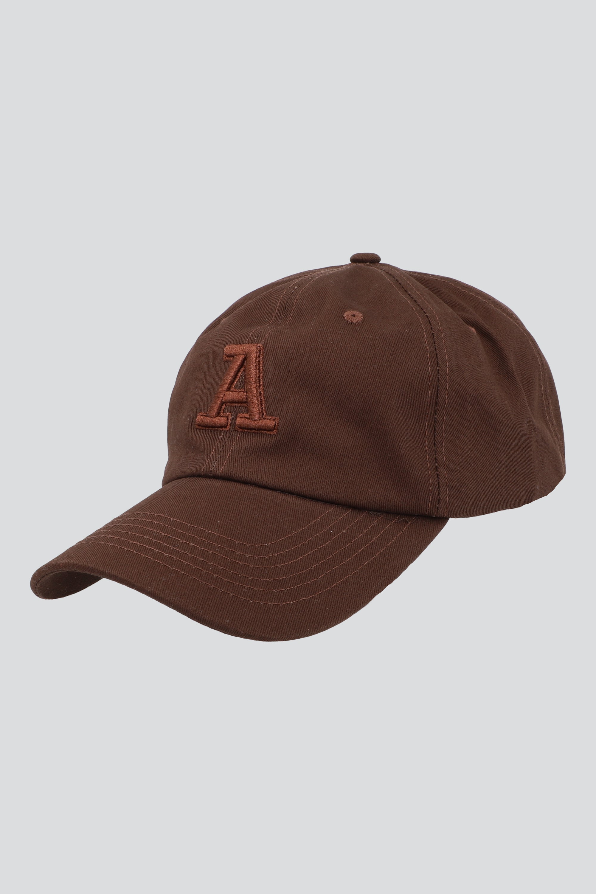Gorra letra A CAFE