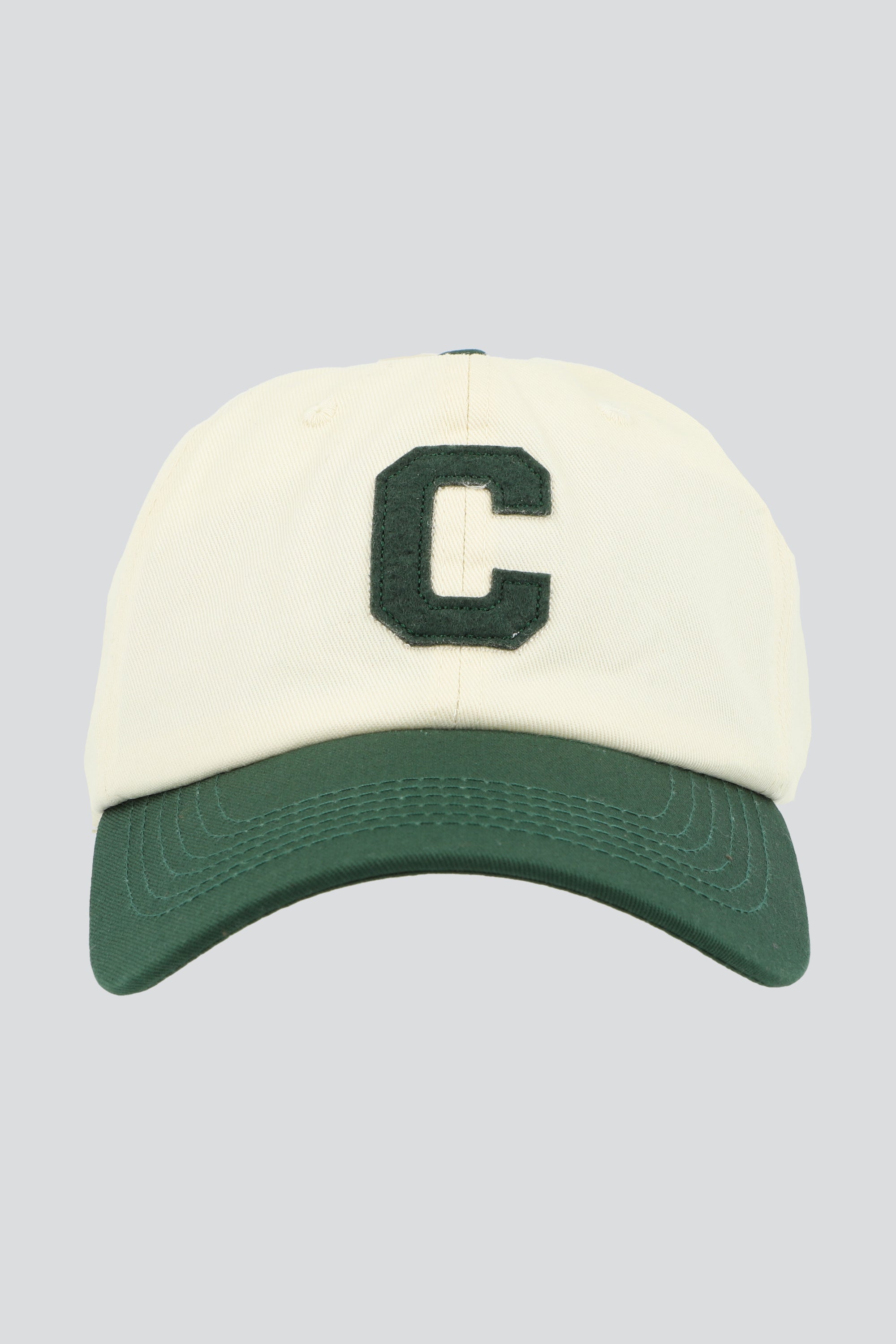 Gorra letra C contraste VERDE