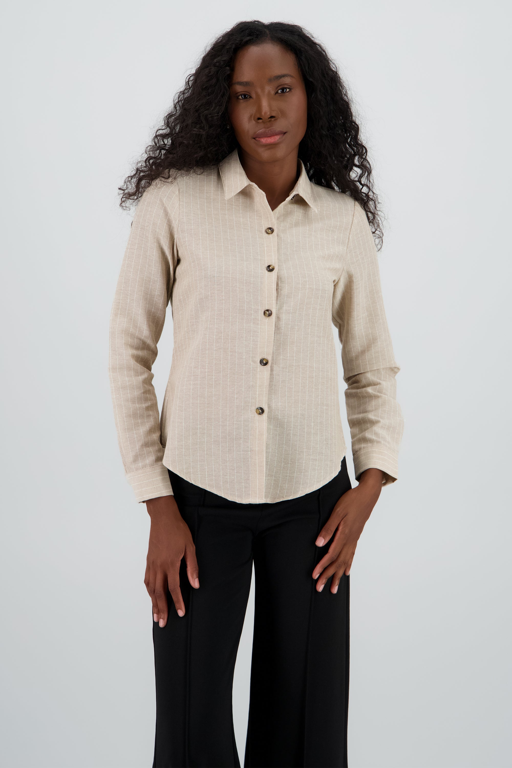 Camisa manga larga rayas detalle botones KHAKI