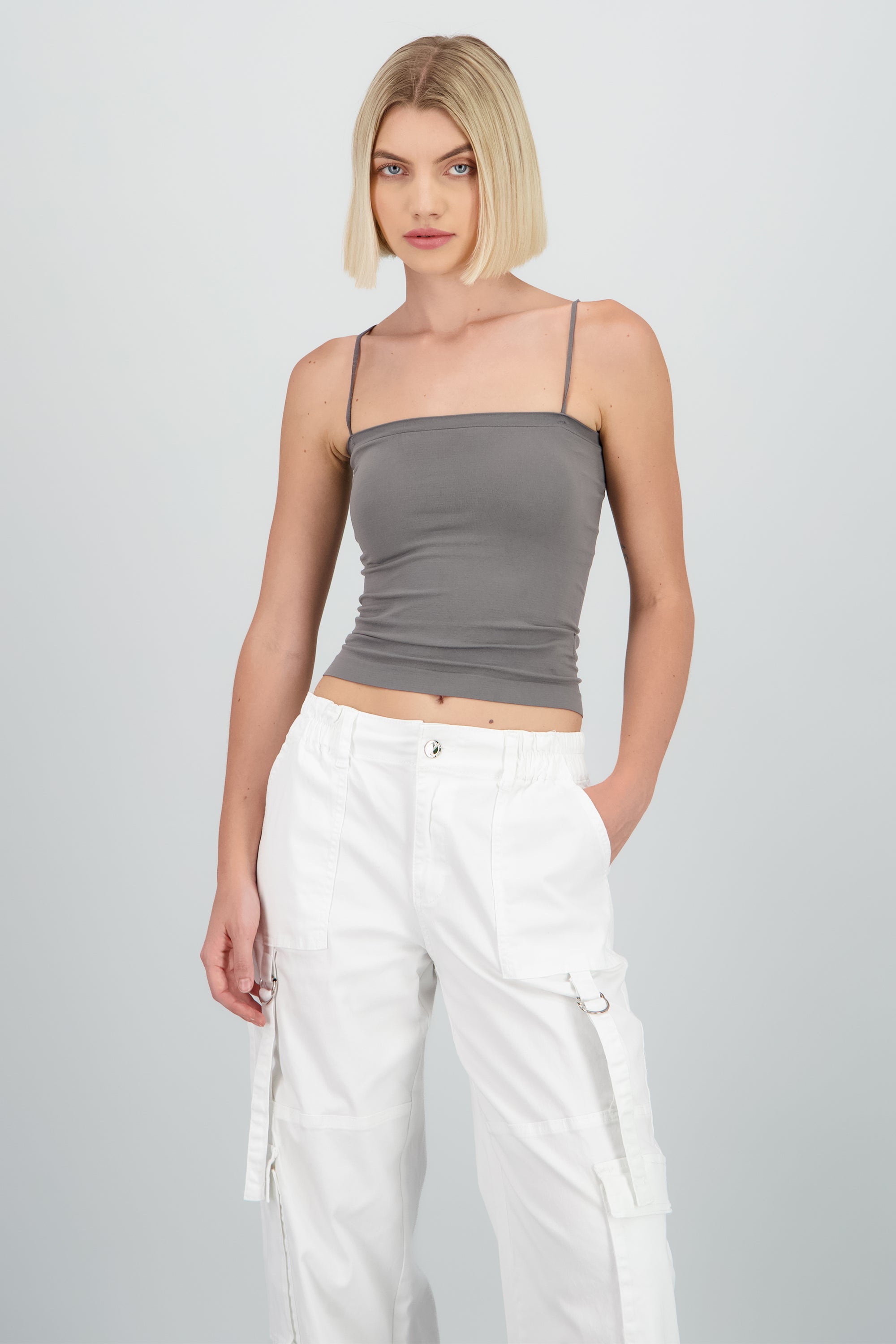 Top tubo con copas GRIS