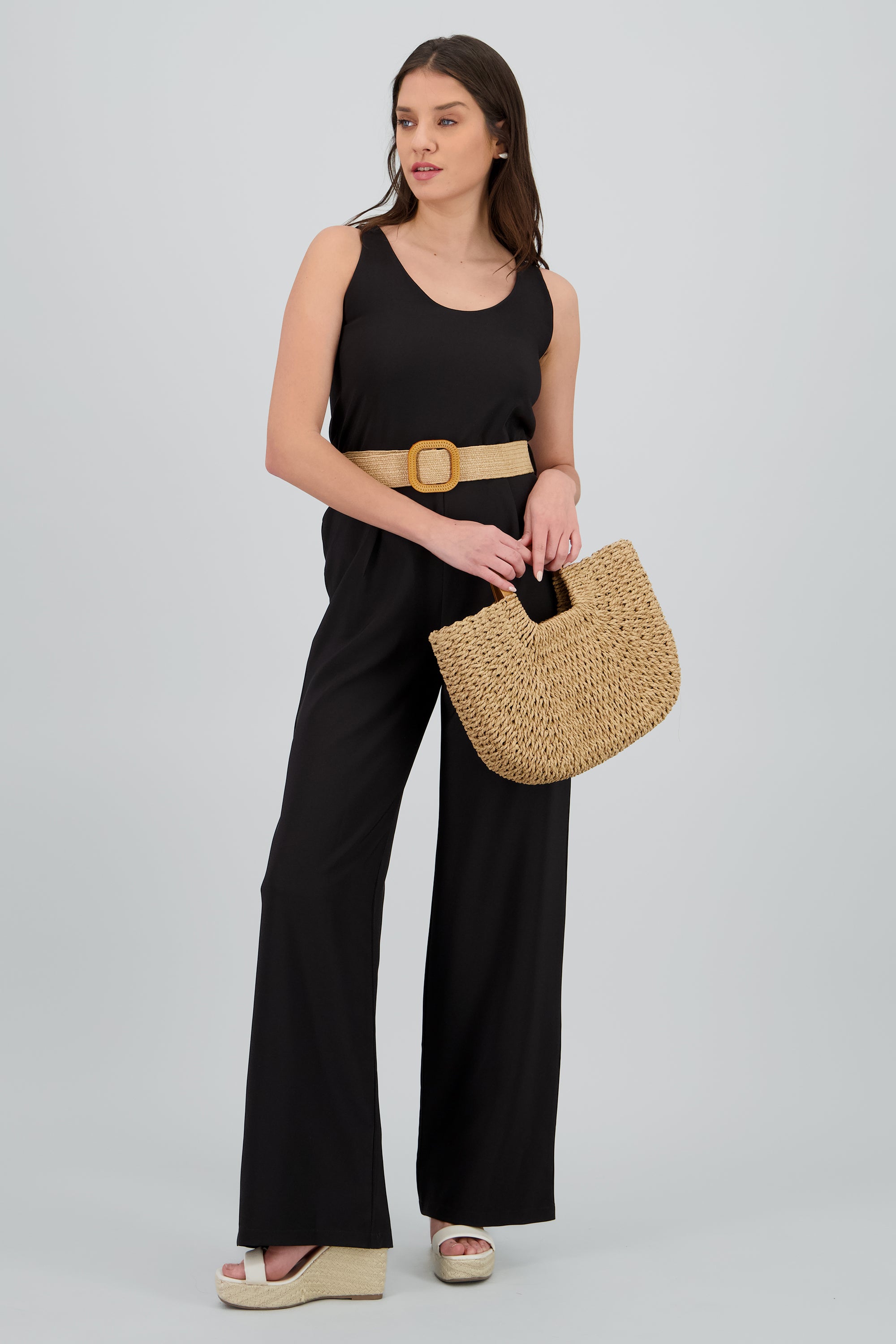 Jumpsuit cuellocuadrado detalle cinturon NEGRO