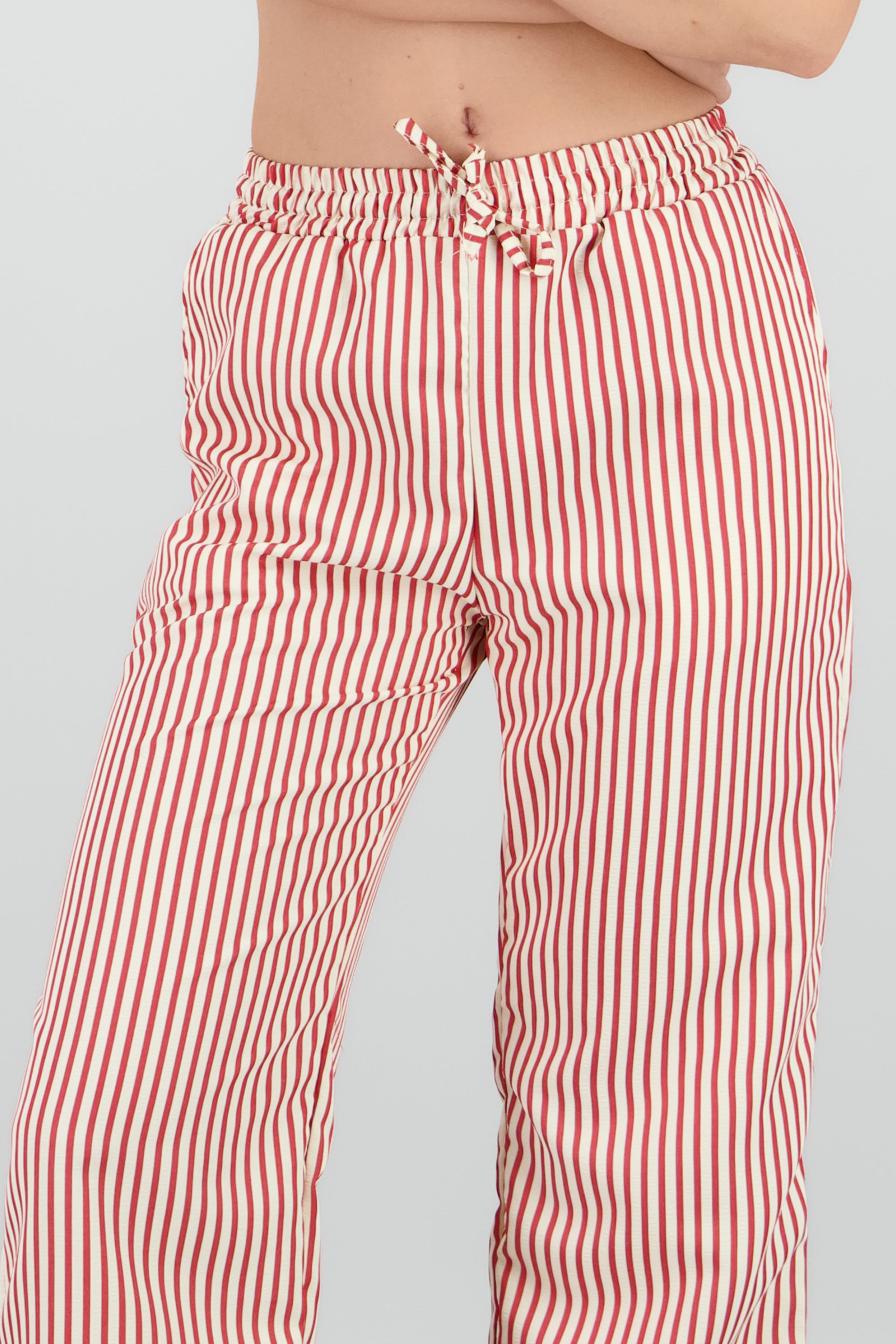 Pantalon amplio rayas textura ROJO COMBO