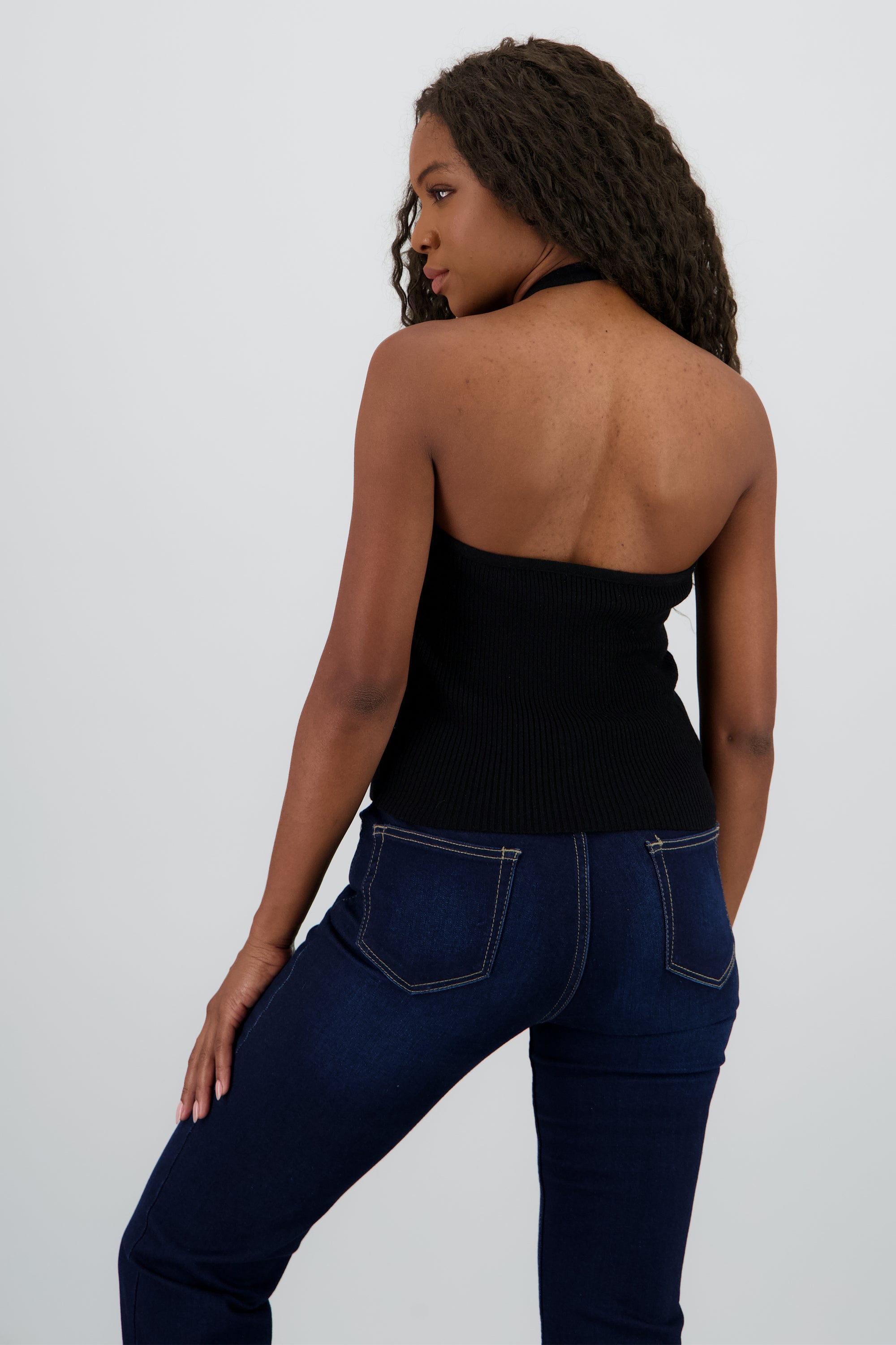 Top tejido halter NEGRO