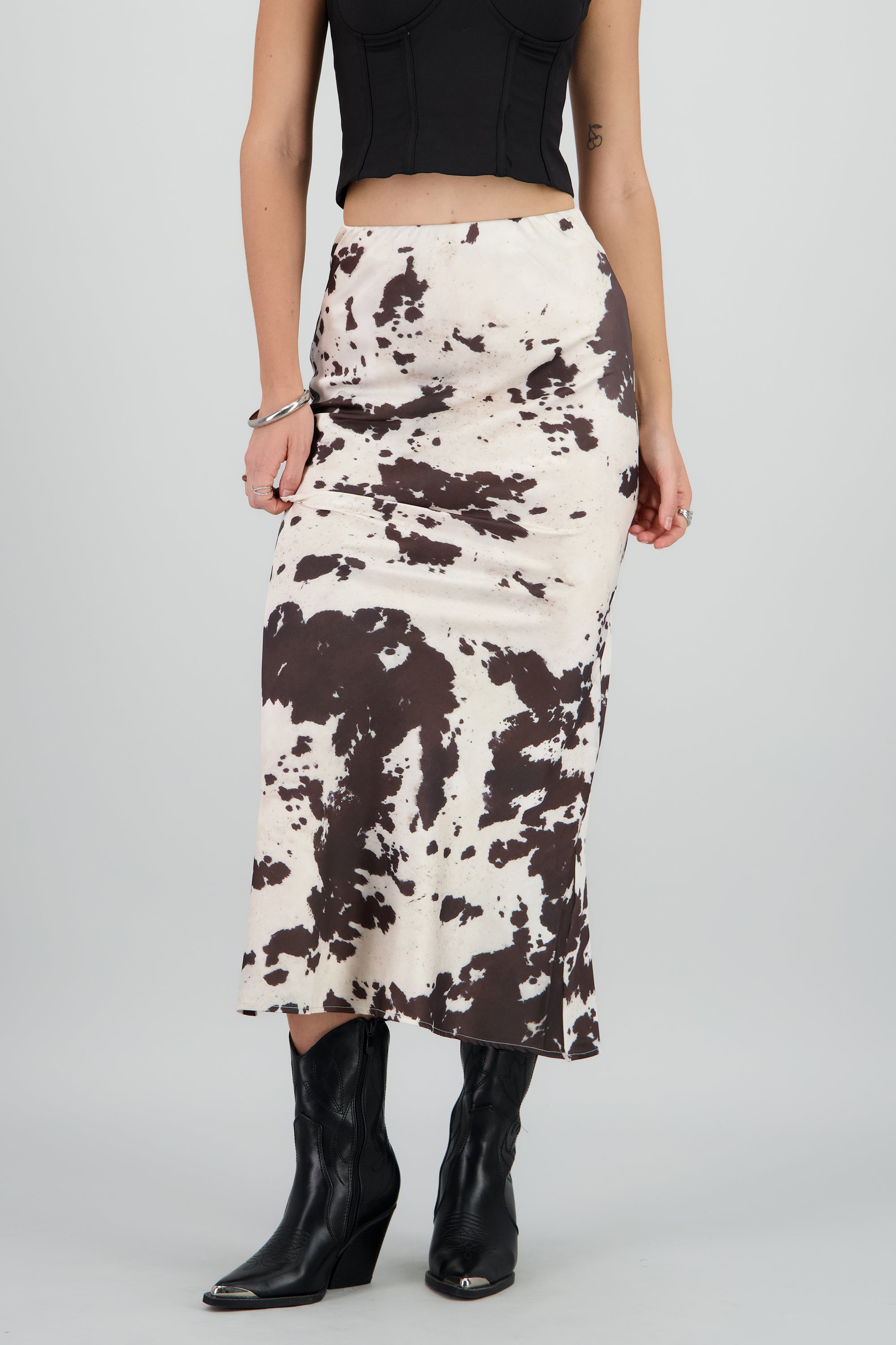 Falda midi satinada vaca CAFE COMBO