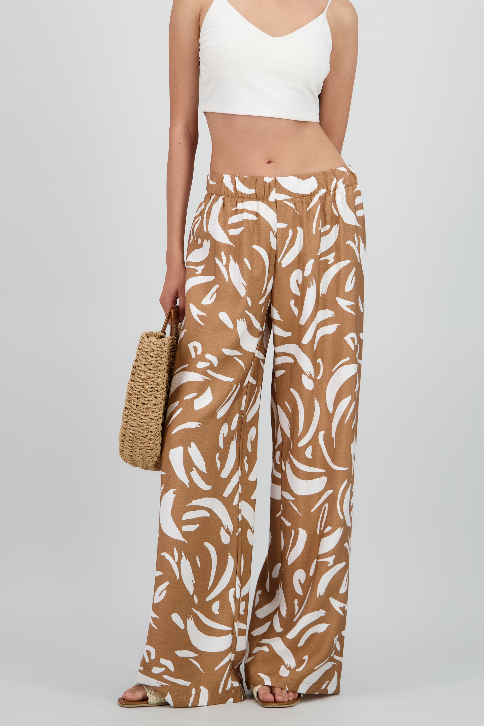 Pantalon amplio detalle resorte estampado figuras KHAKI COMBO