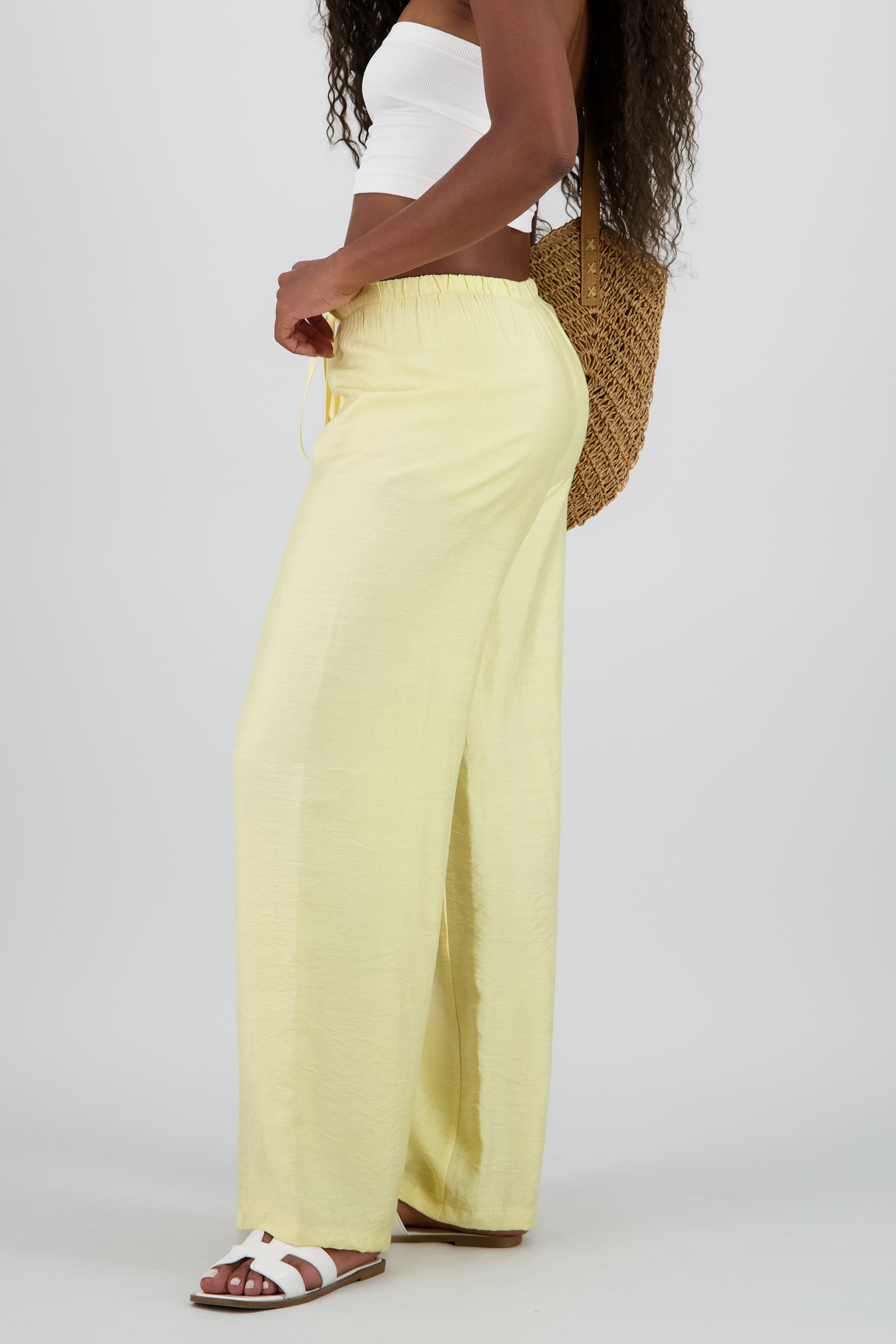 Pantalon wide leg fluido detalle resorte jareta AMARILLO PASTEL