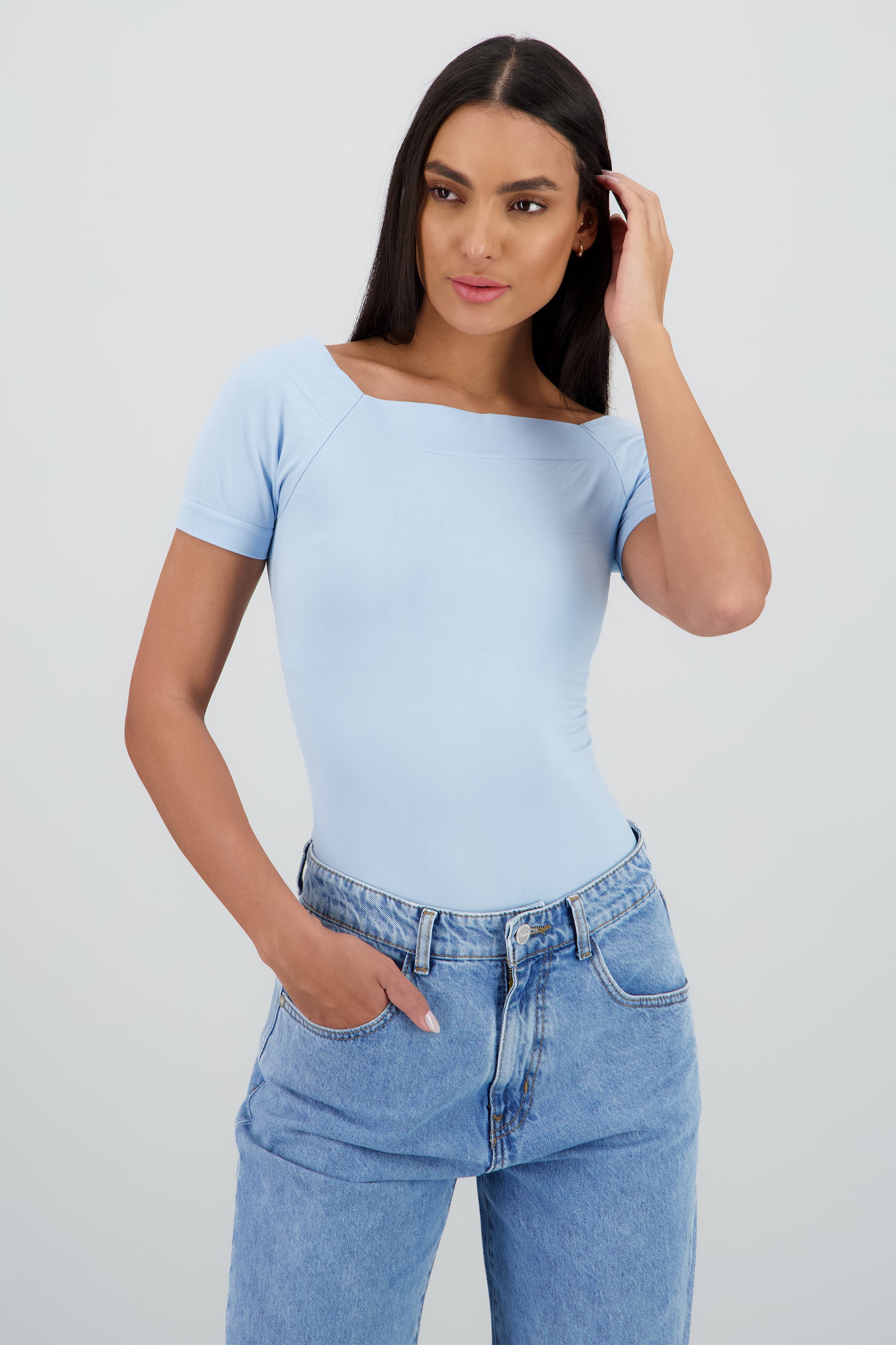Bodysuit Liso Hombros Descubiertos AZUL PASTEL