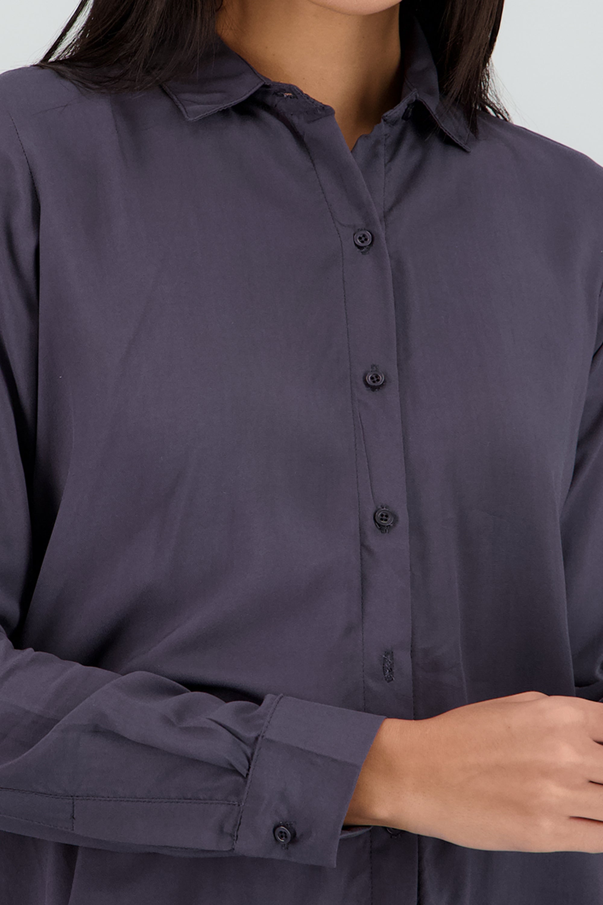 Camisa Manga Larga Lisa GRIS OBSCURO