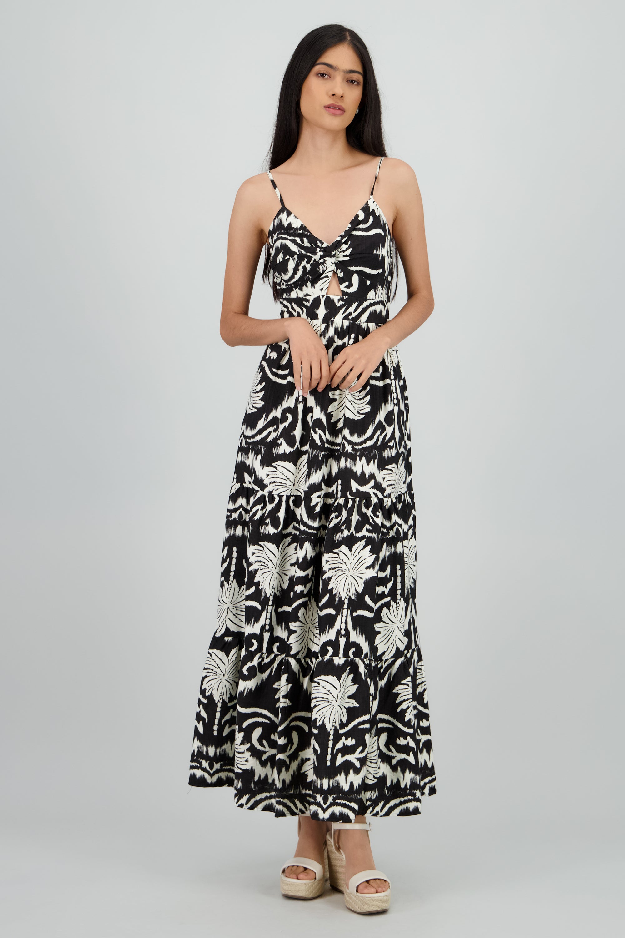 Maxi vestido estampado tropical NEGRO COMBO