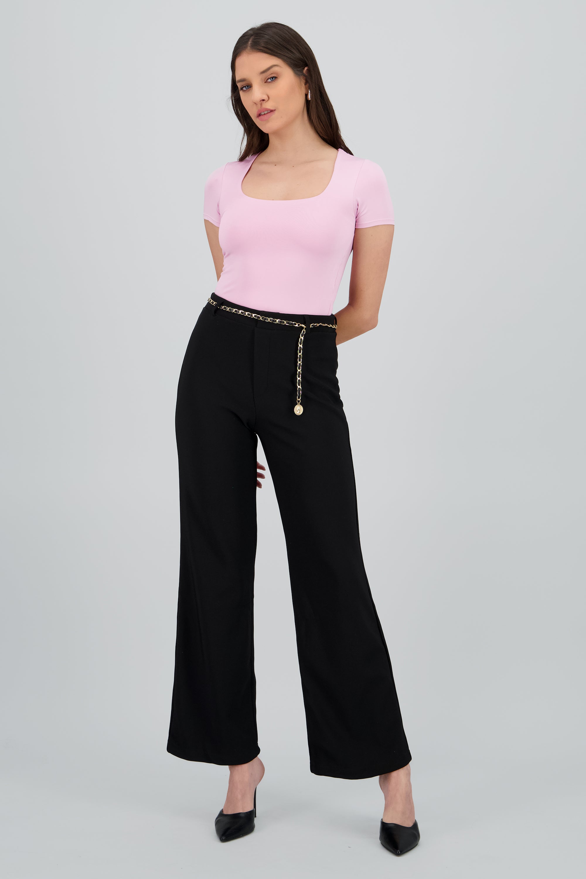 Pantalones con cinturon cadena lisos NEGRO