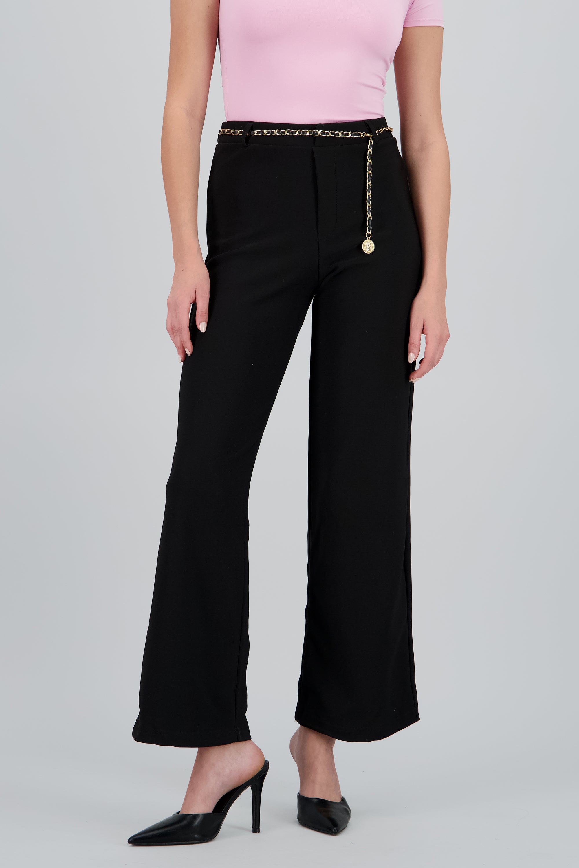 Pantalones con cinturon cadena lisos NEGRO