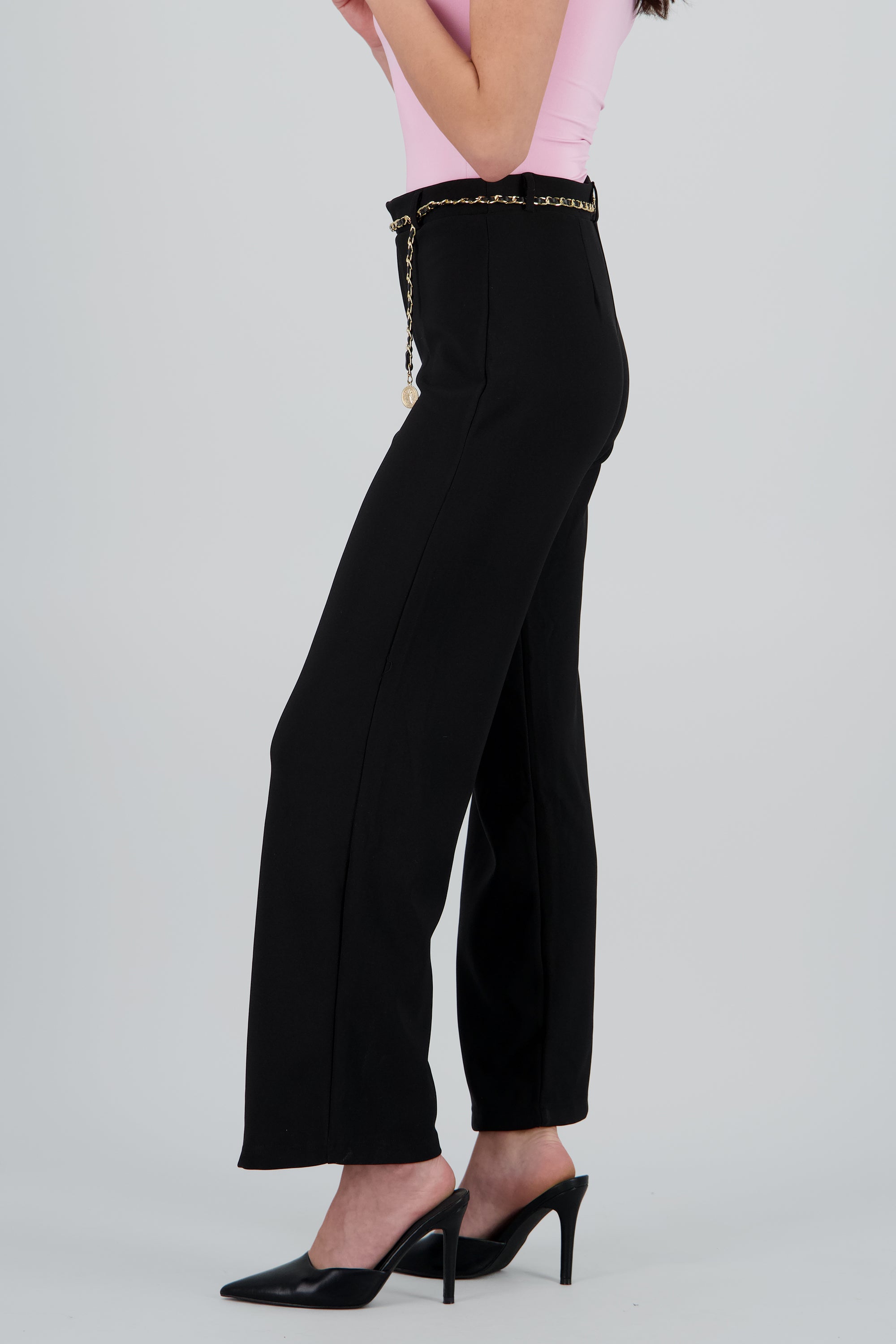 Pantalones con cinturon cadena lisos NEGRO