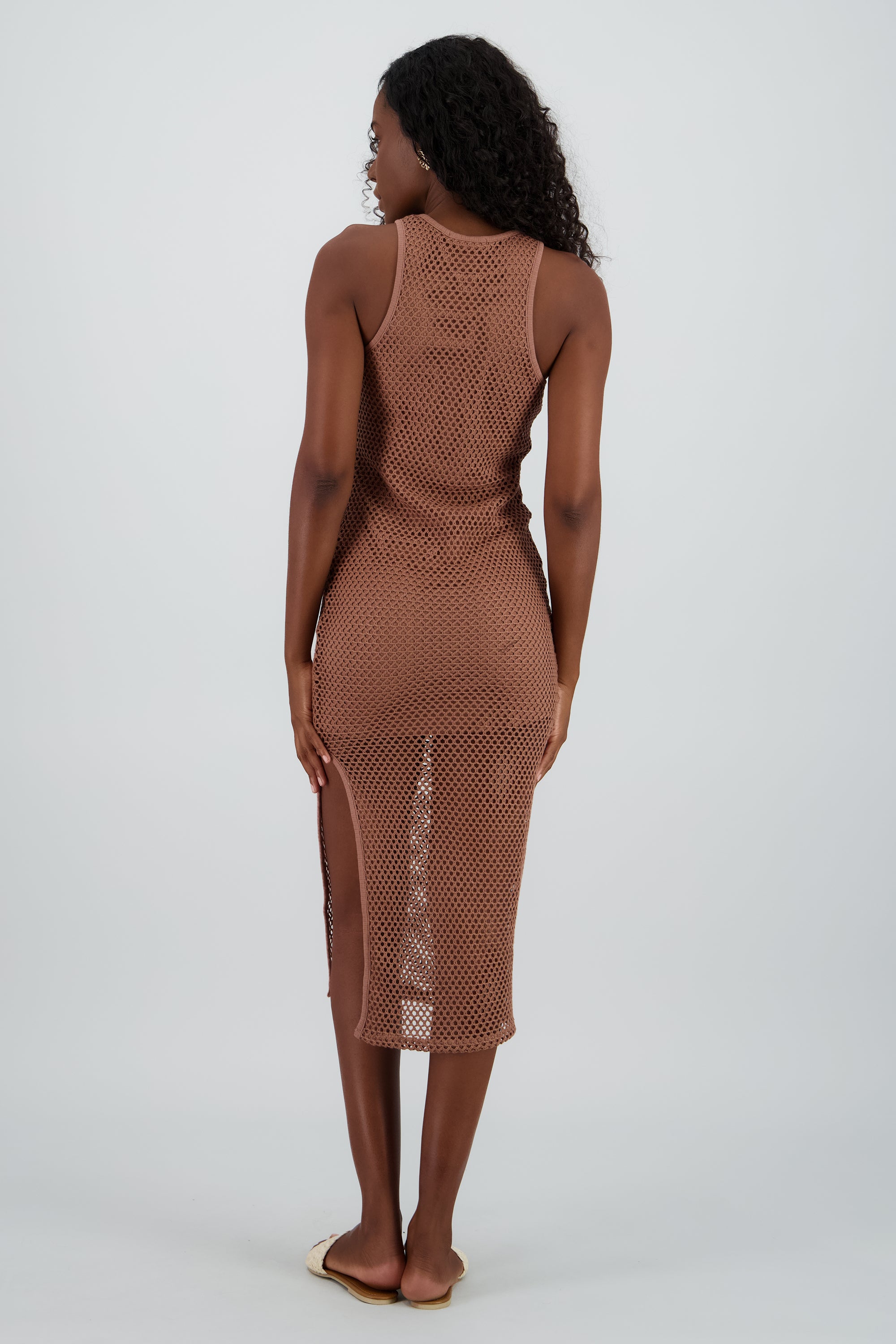 Vestido de tejido abierto con cuello redondo CAFE