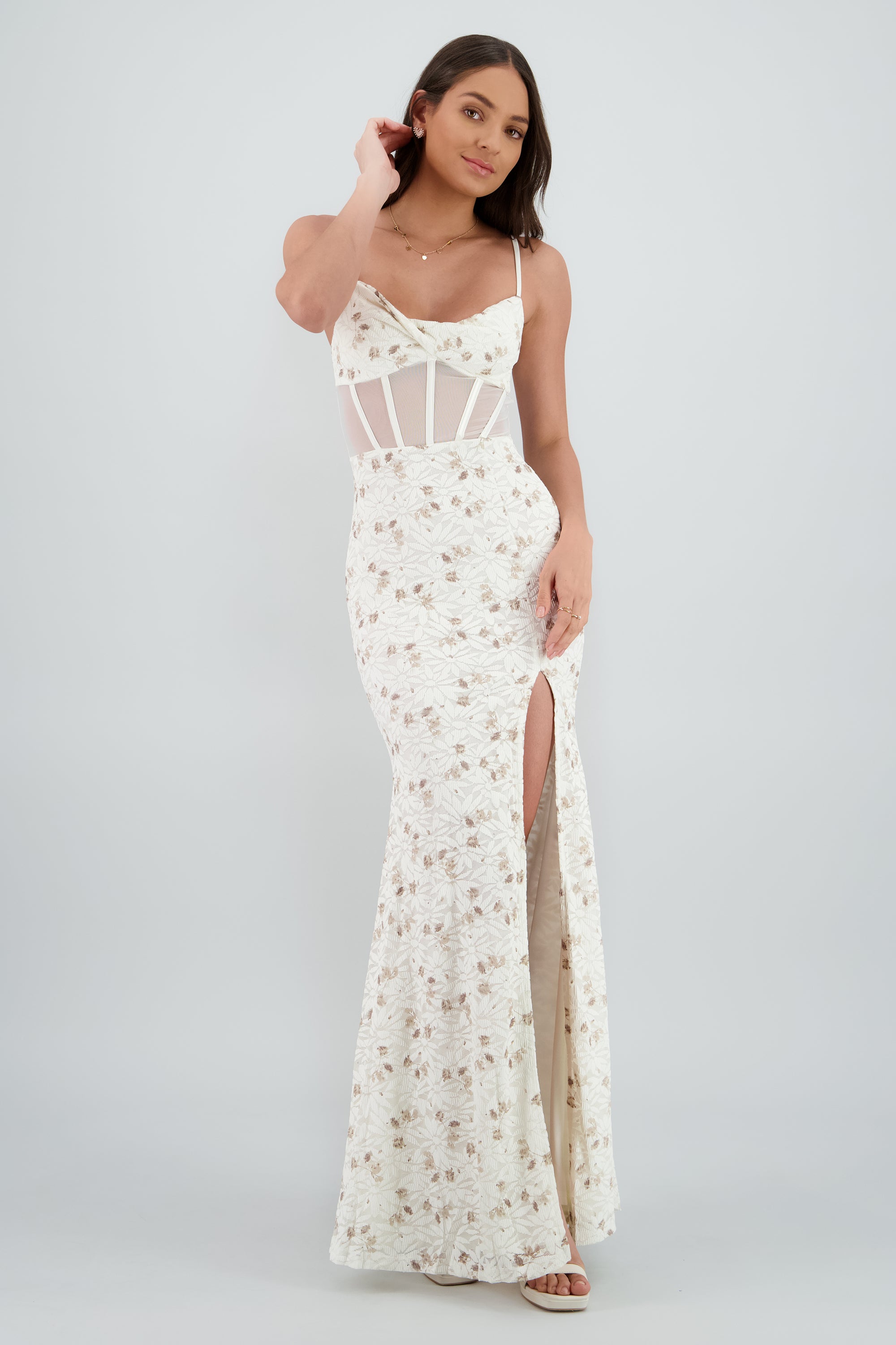 Vestido maxi de encaje con flores y varillas CAFE COMBO