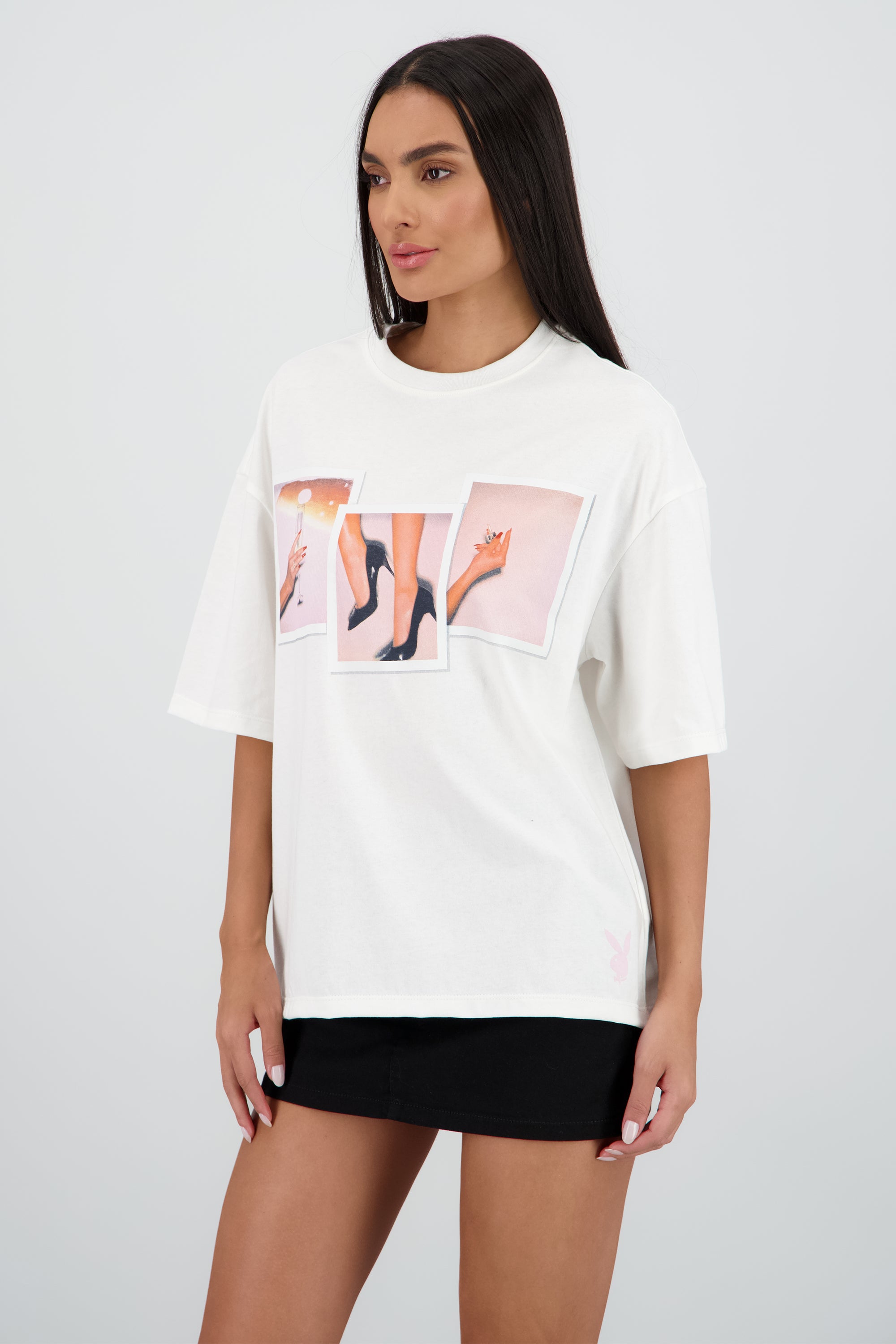 Playera oversized Playboy polaroids HUESO