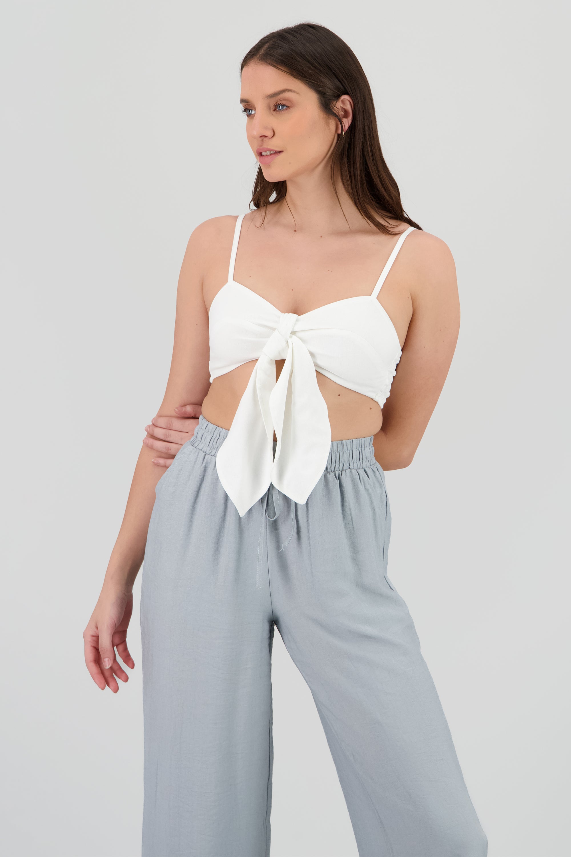 Top crop detalle nudo tirantes BLANCO