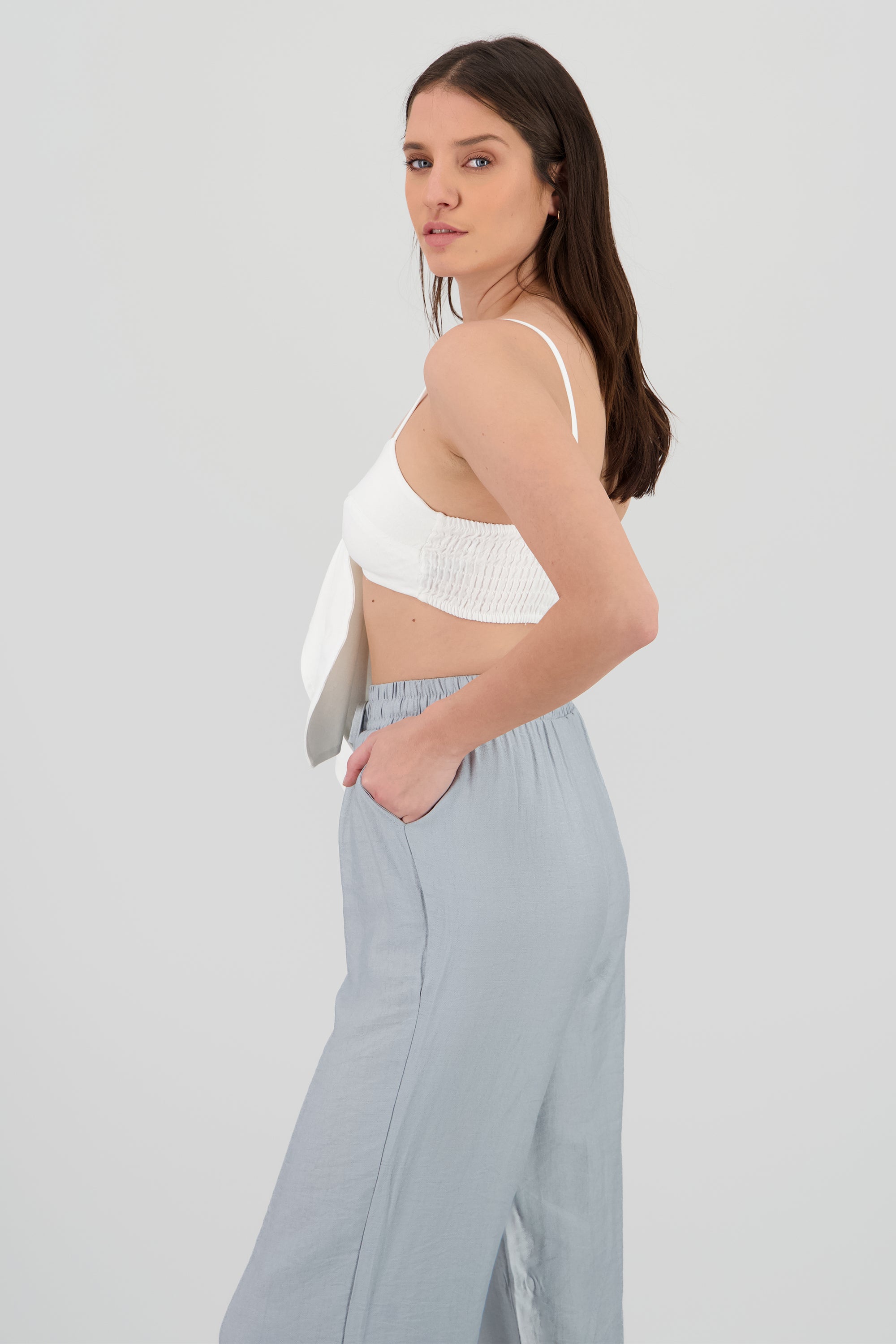 Top crop detalle nudo tirantes BLANCO