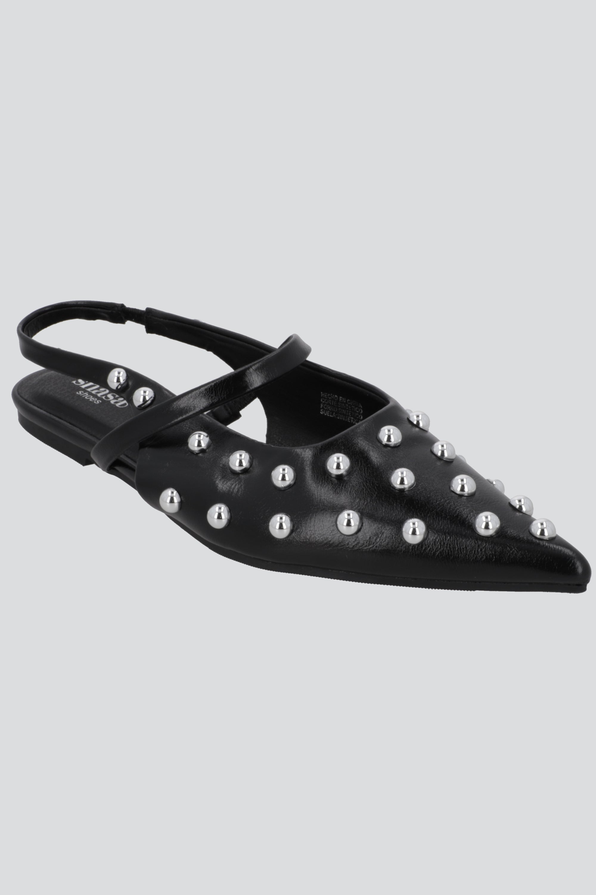 Flat pointy studs redondos NEGRO