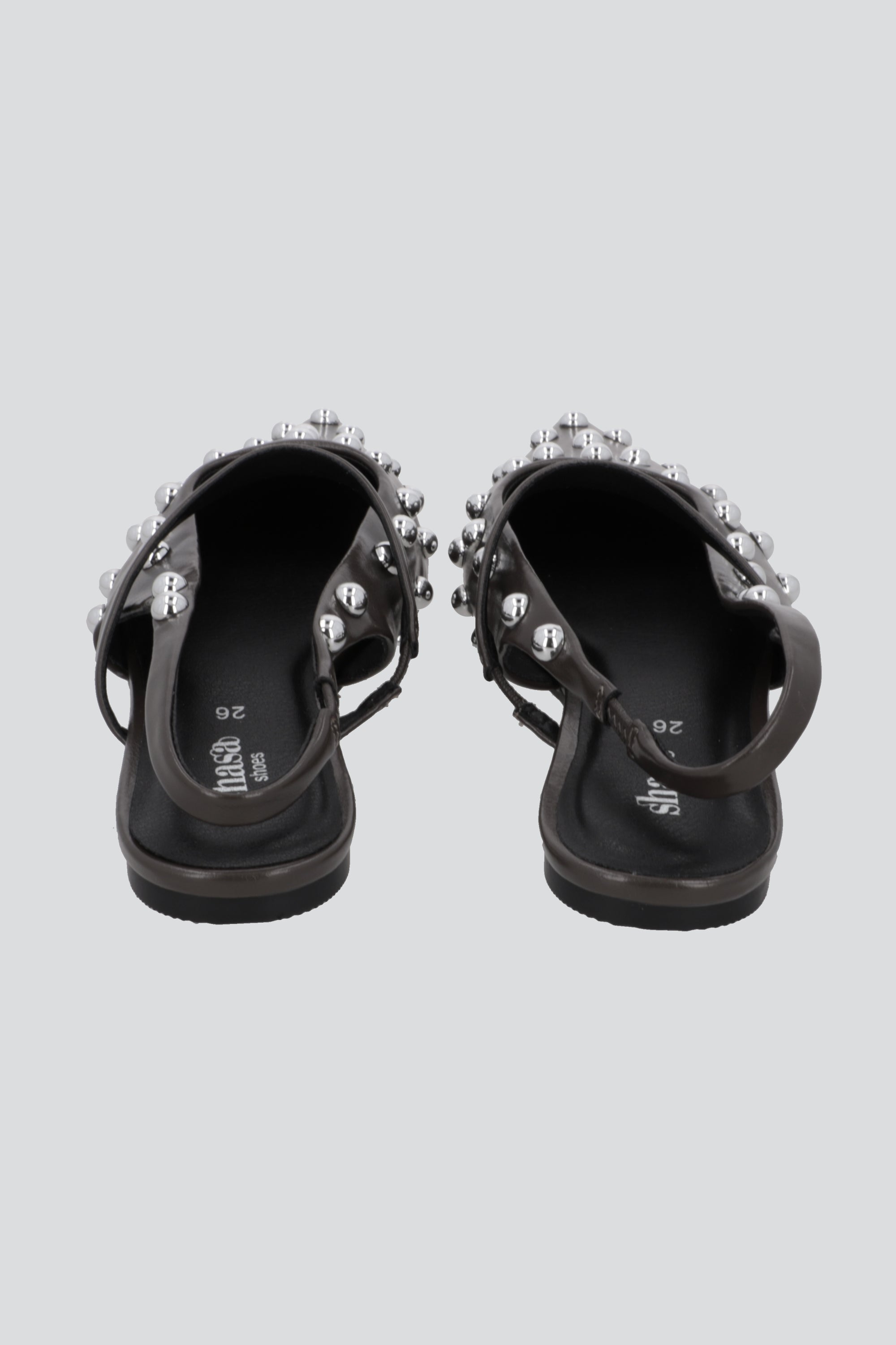 Flat pointy studs redondos OLIVO